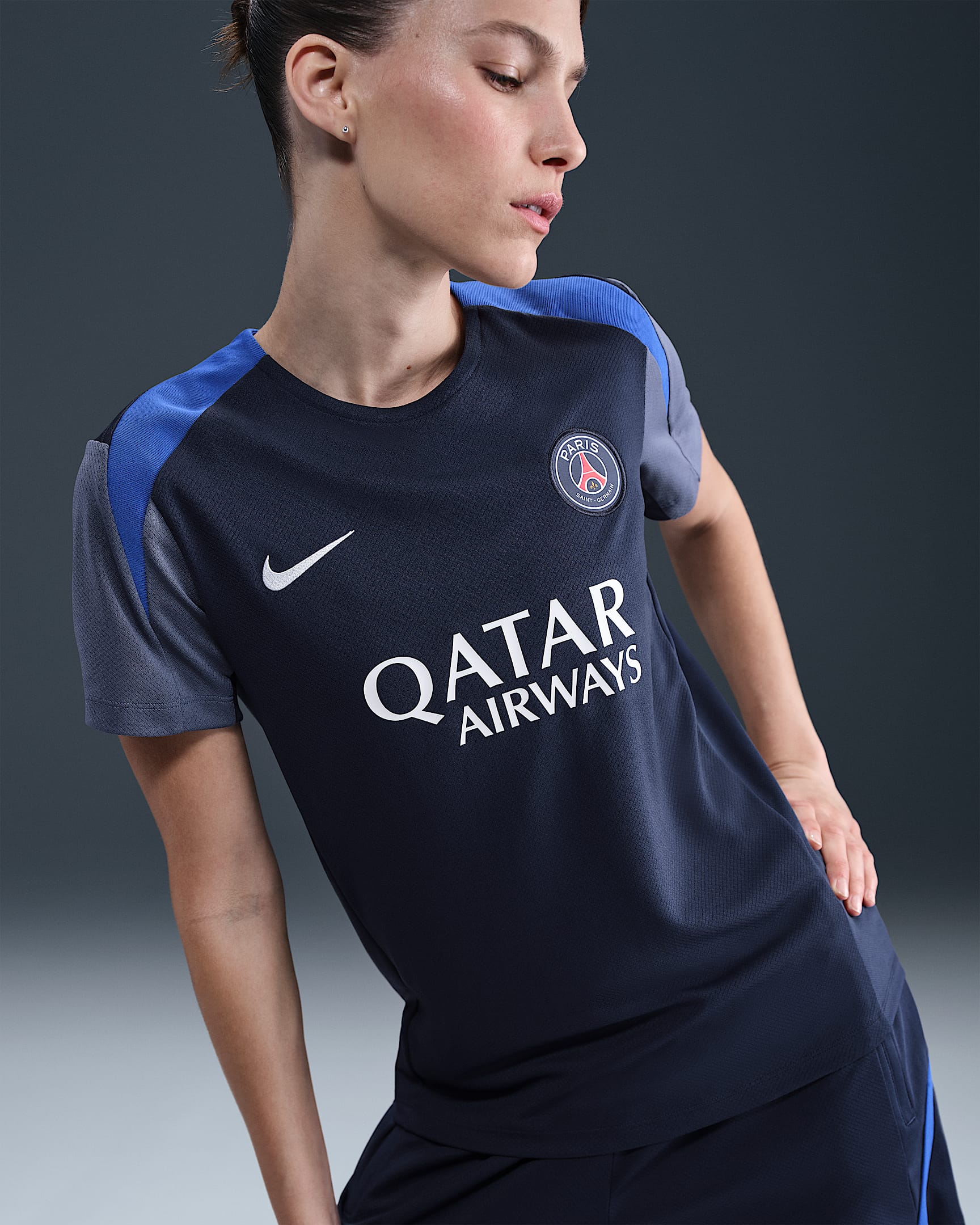 París Saint-Germain Strike París Saint-Germain Part superior de màniga curta Jordan Dri-FIT de futbol - Dona - Midnight Navy/Diffused Blue/Hyper Royal/Blanc