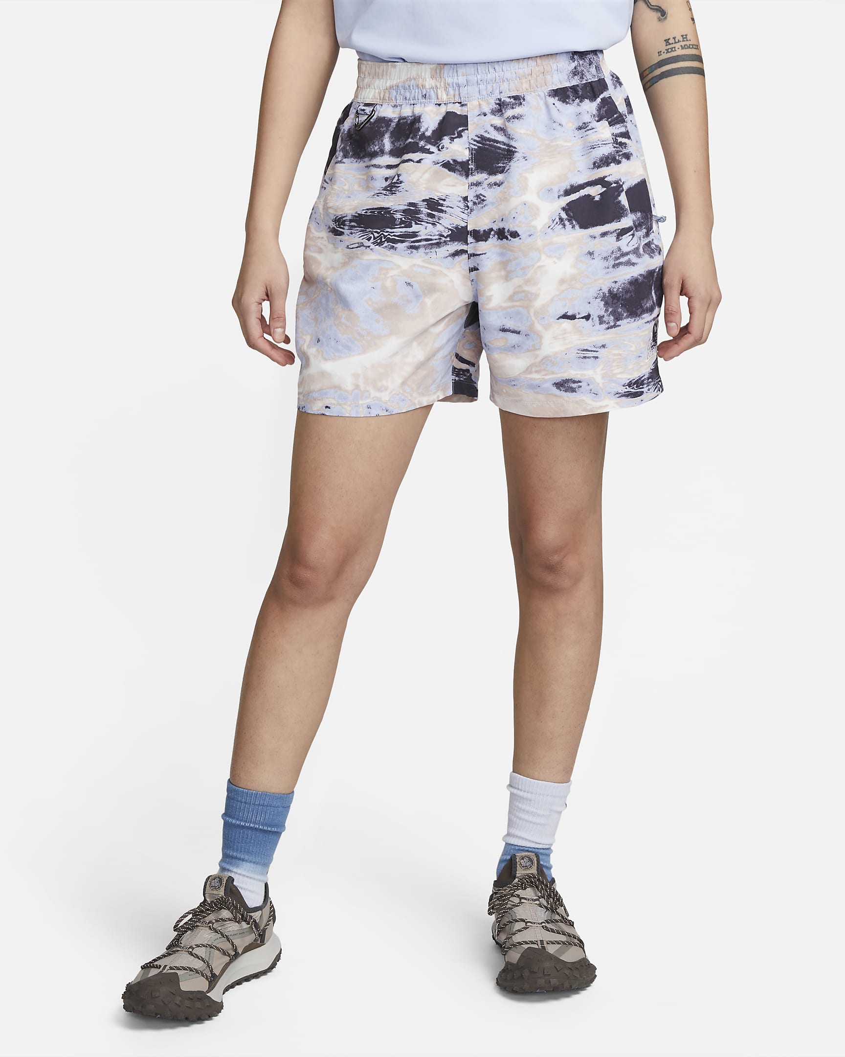 Nike ACG-shorts med print til kvinder - Gridiron/Summit White