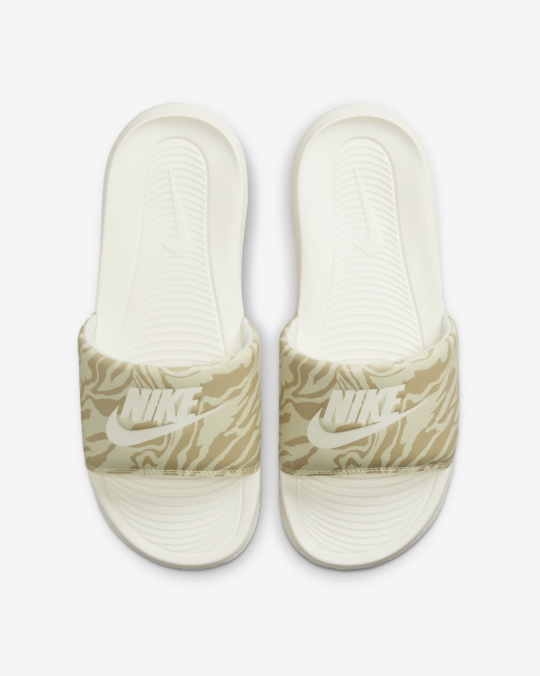 Nike Victori One Women's Print Slides. Nike IN