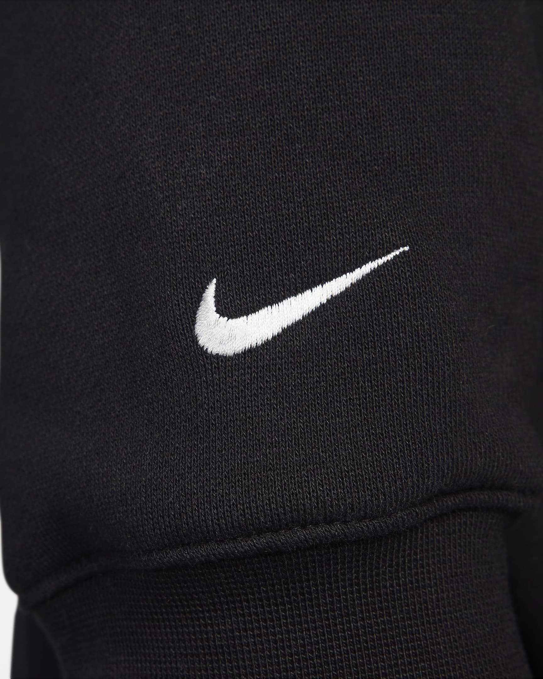 LeBron Men's Pullover Fleece Hoodie. Nike UK
