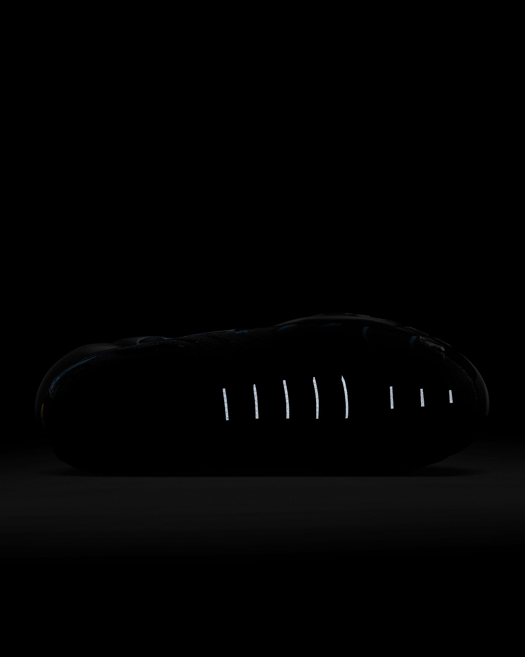 Nike Air Max Plus Men s Shoes Nike LU nike-air-max-plus-men-s-shoes-nike-lu