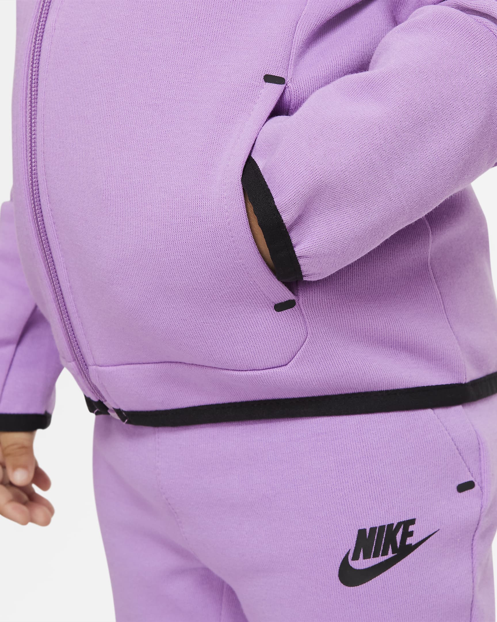 Nike Sportswear Tech Fleece Baby (12-24M) Full-Zip Hoodie and Pants Set ...