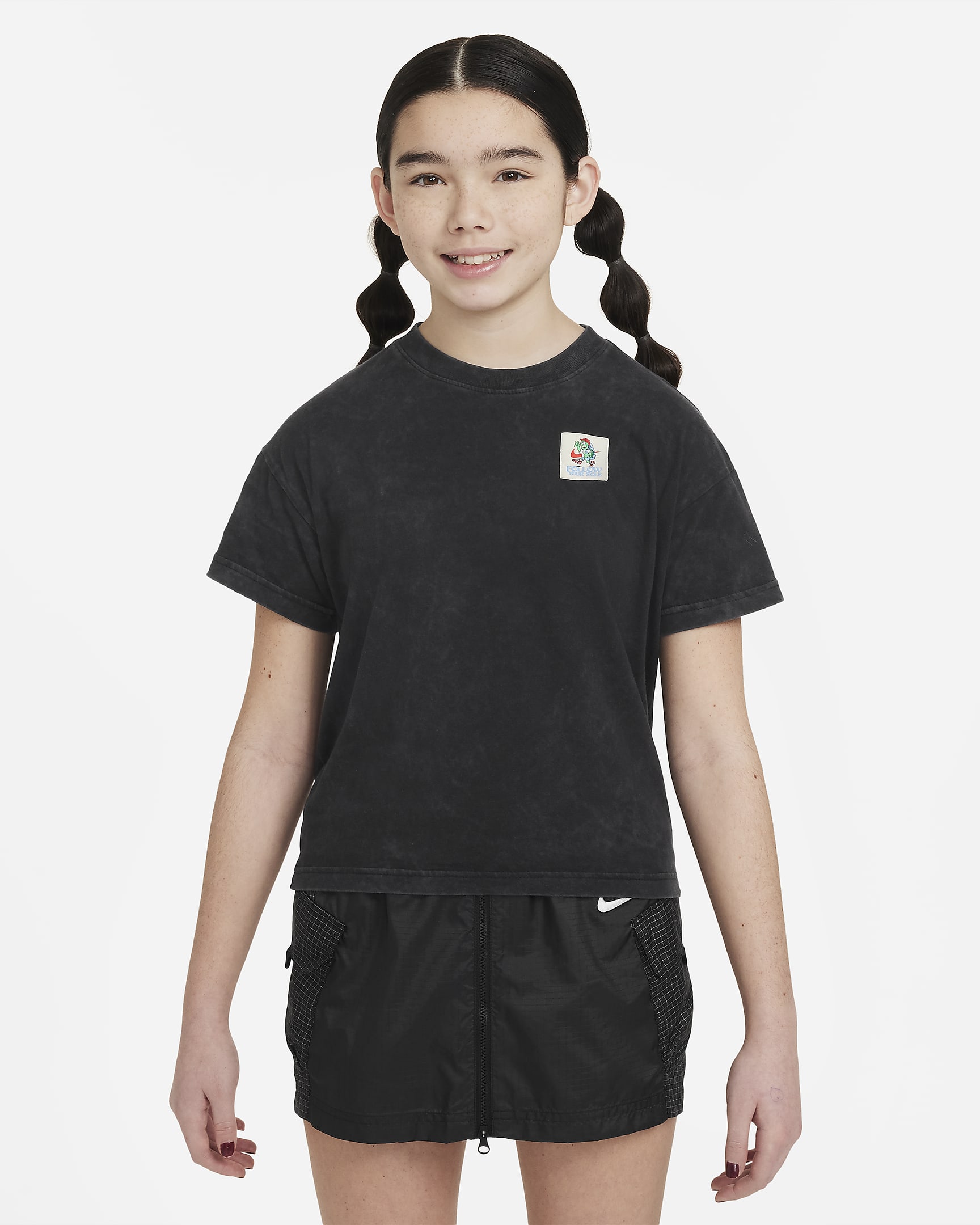 Nike Sportswear Big Kids' T-Shirt - Black