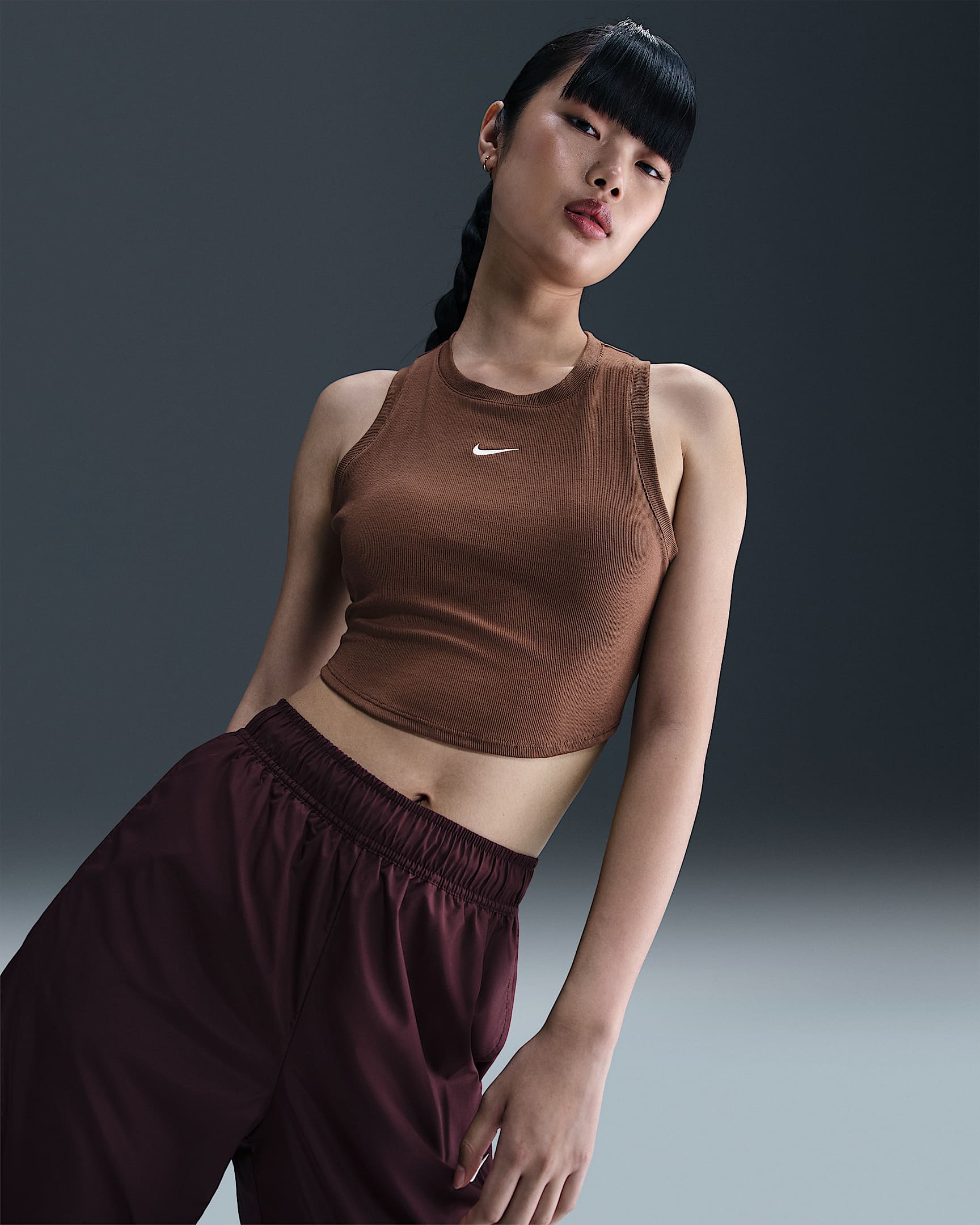 Nike Sportswear Chill Knit Women's Tight Cropped Mini-Rib Tank Top - Fauna Brown/Sail