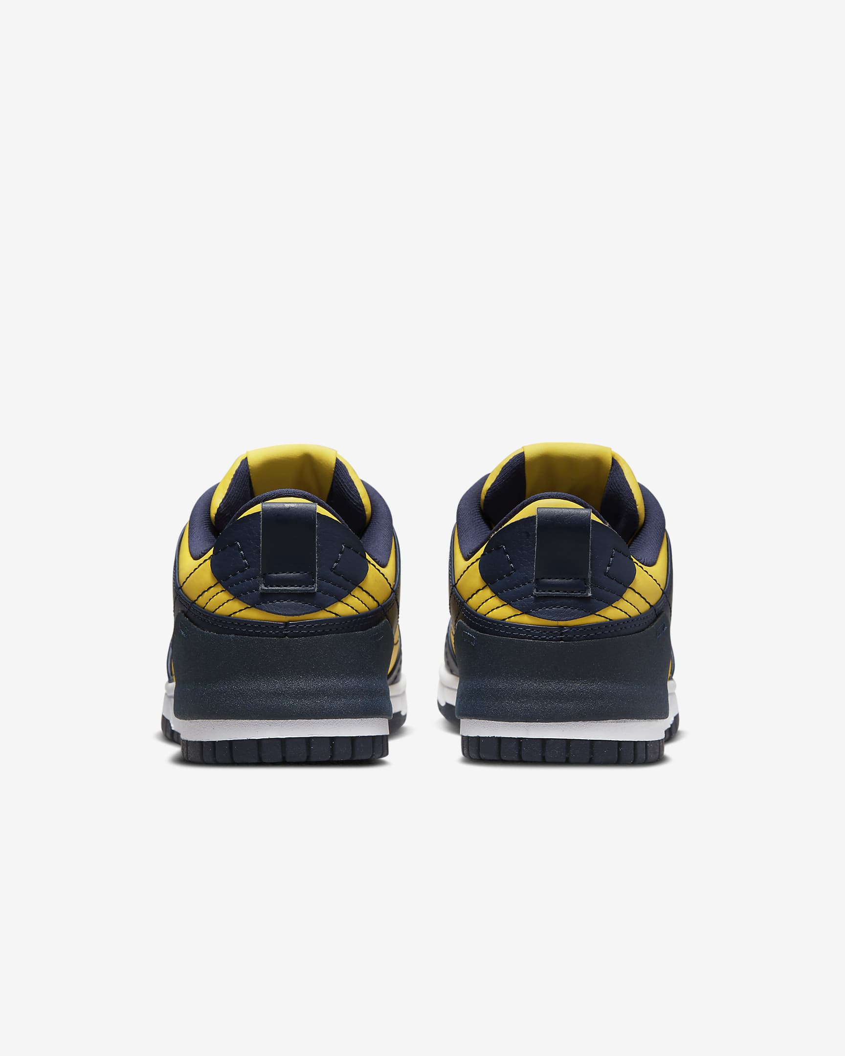 dunk low disrupt trainers
