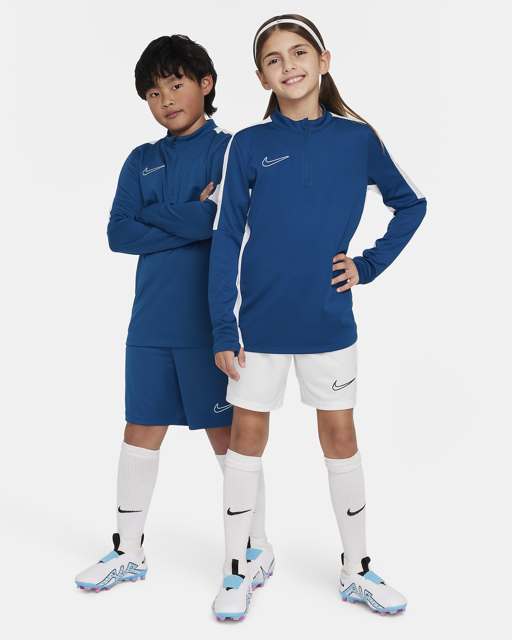 Nike Dri-FIT Academy23 Big Kids' Soccer Drill Top. Nike JP