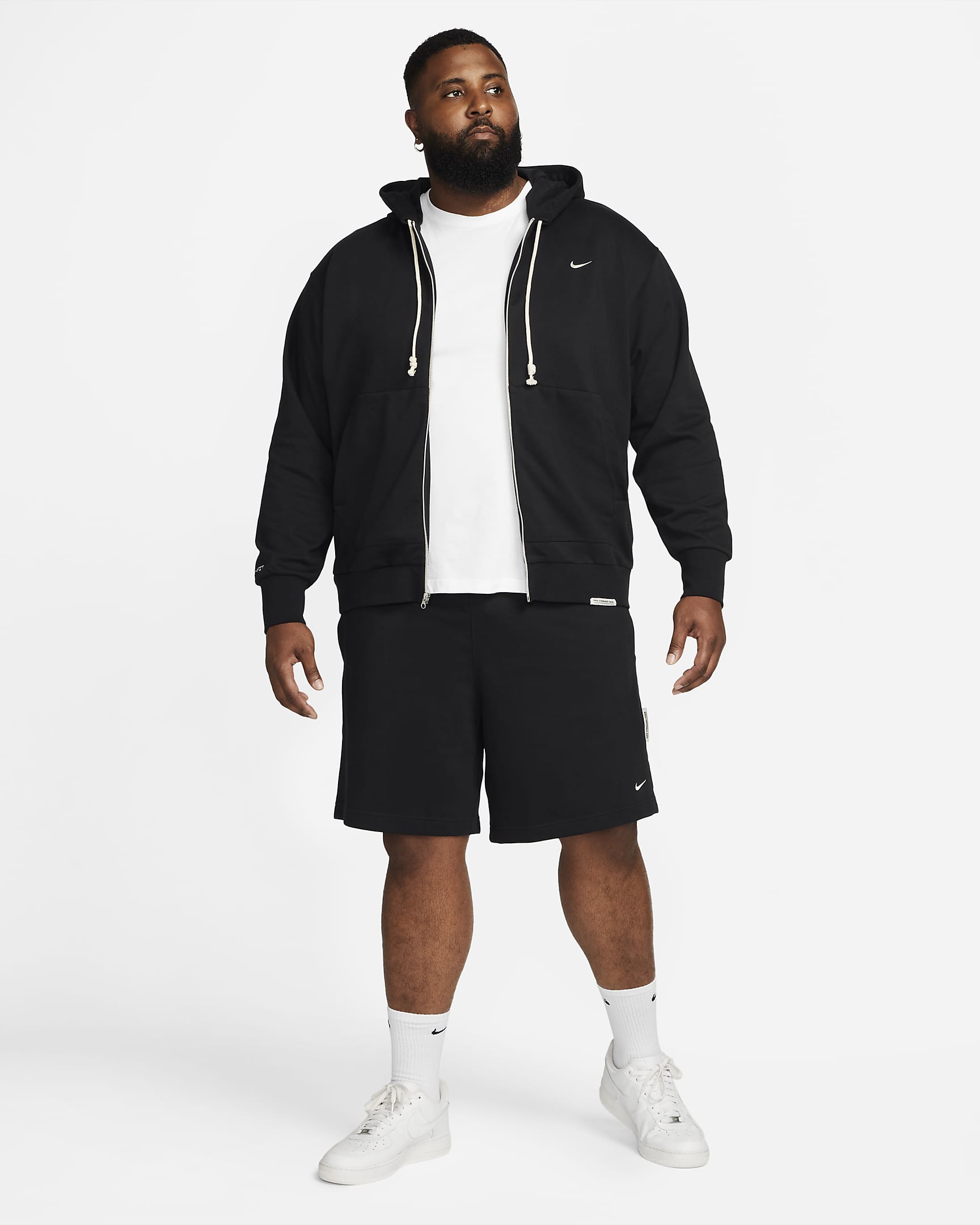Nike Standard Issue Men's DriFIT FullZip Basketball Hoodie.