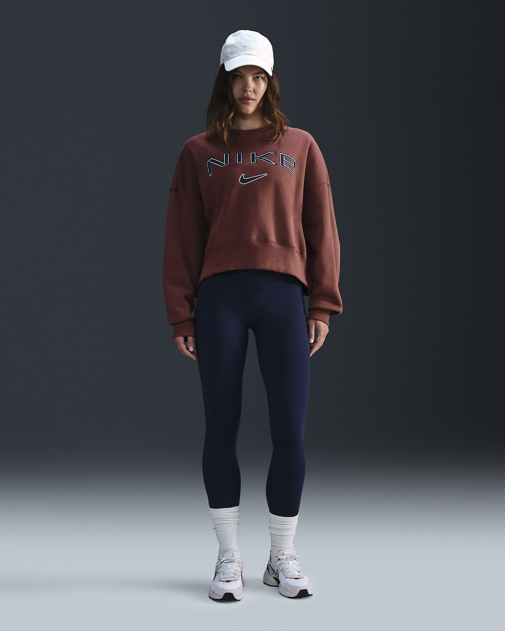 Nike Sportswear Phoenix Fleece Over-Oversized Rundhals-Sweatshirt mit Logo für Damen - Red Sepia/Platinum Violet/Armory Navy