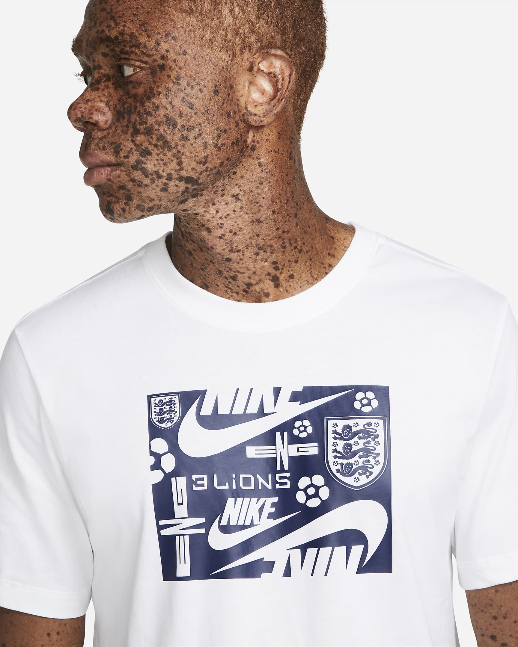 England HerrenTShirt mit Grafik. Nike AT