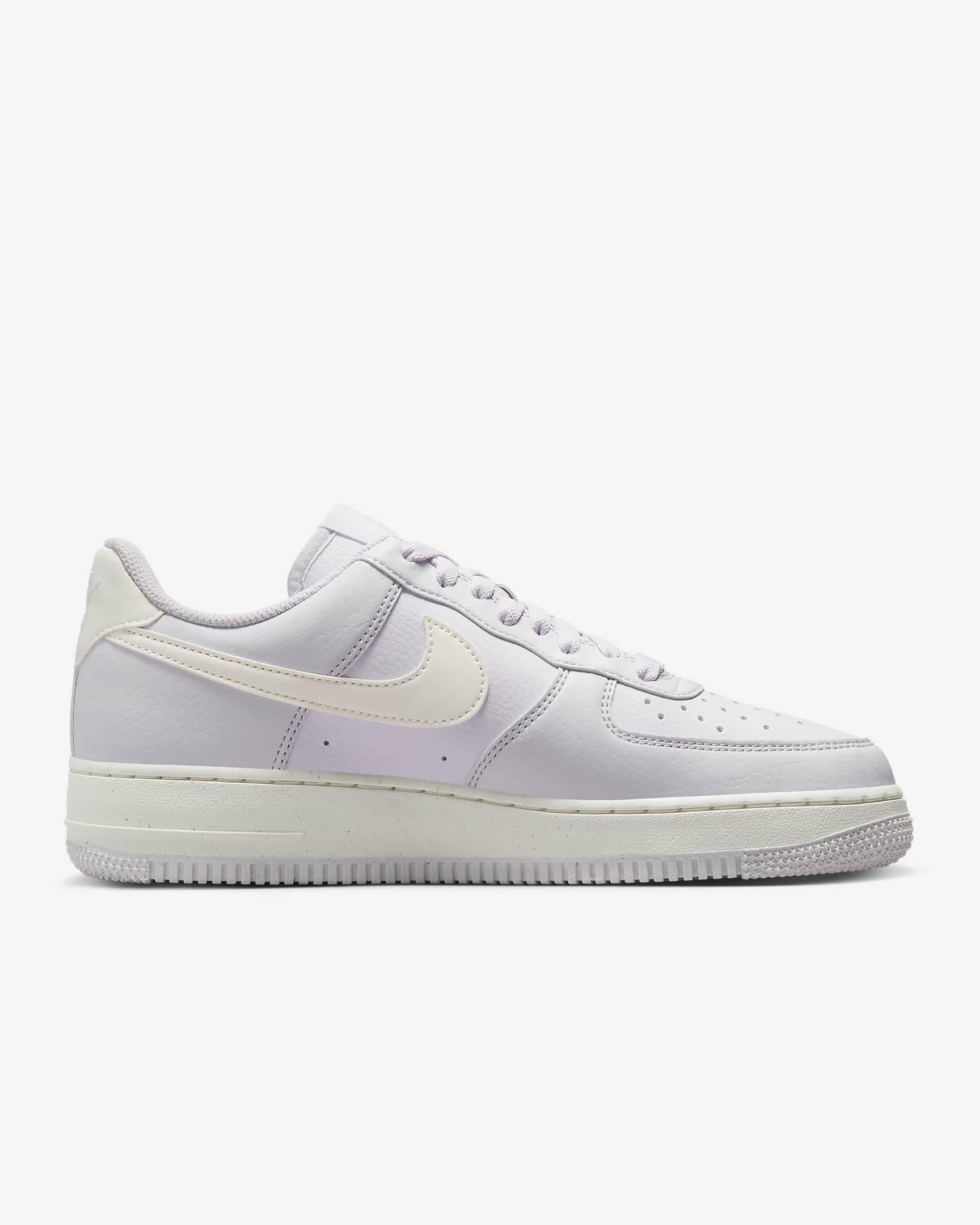 Chaussures Nike Air Force 1 '07 Next Nature pour Femme - Barely Grape/Volt/Noir/Sail