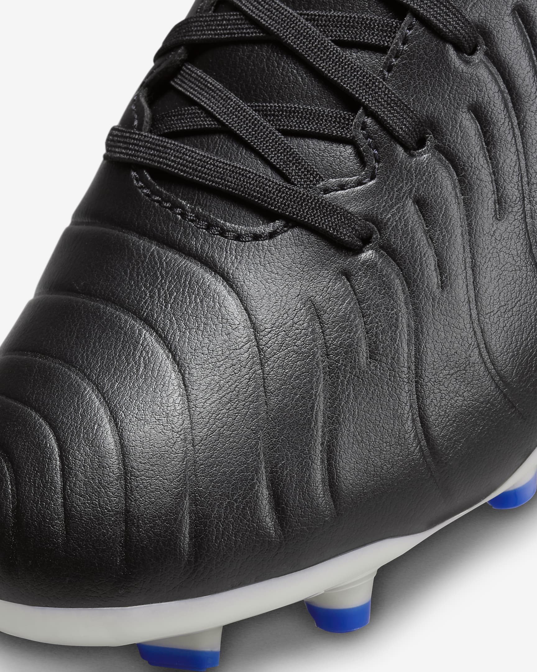 Nike Tiempo Legend 10 Club Multi-Ground Low-Top Football Boot - Black/Hyper Royal/Chrome