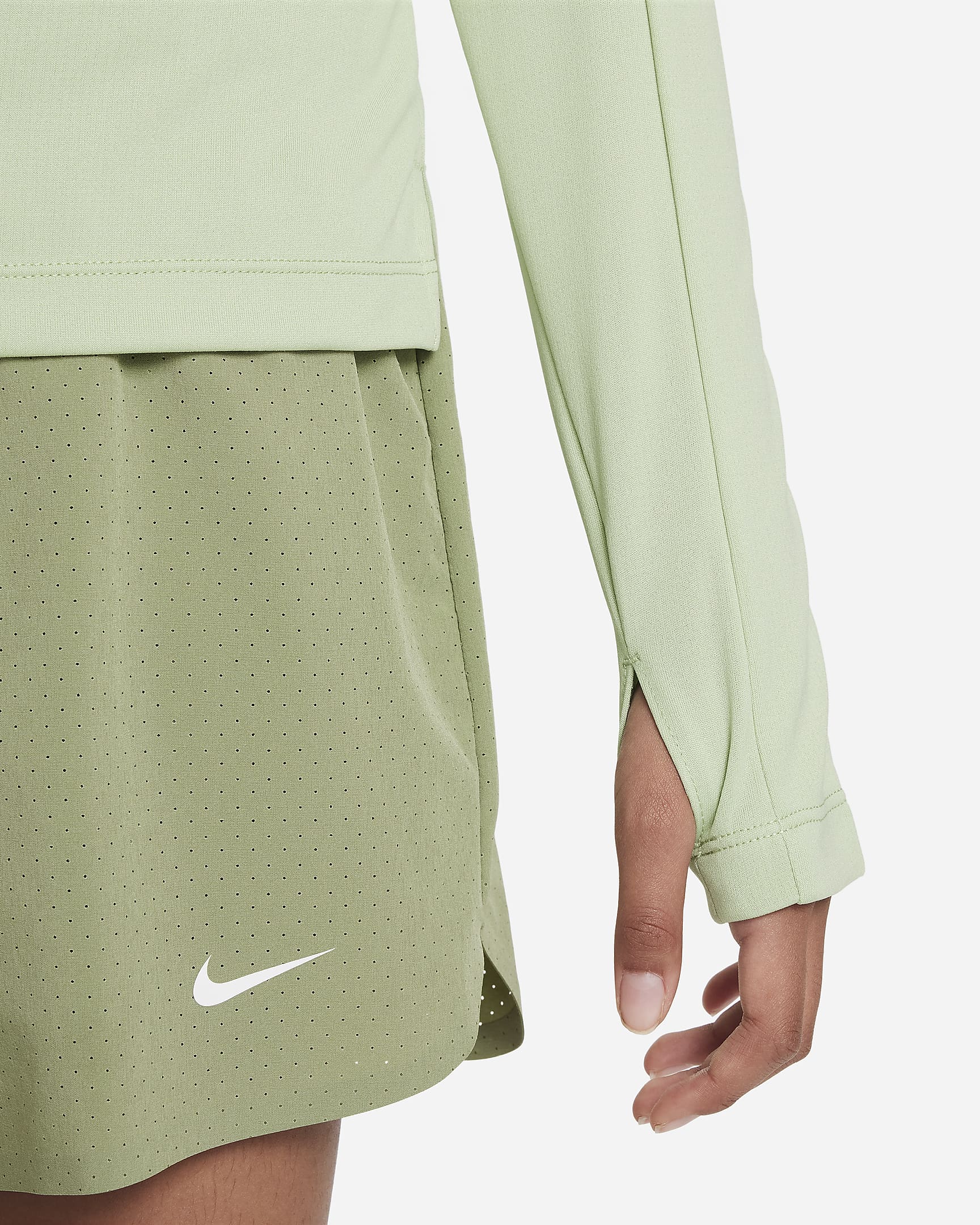 Nike Dri-FIT Older Kids' (Girls') Long-Sleeve 1/2-Zip Top. Nike UK