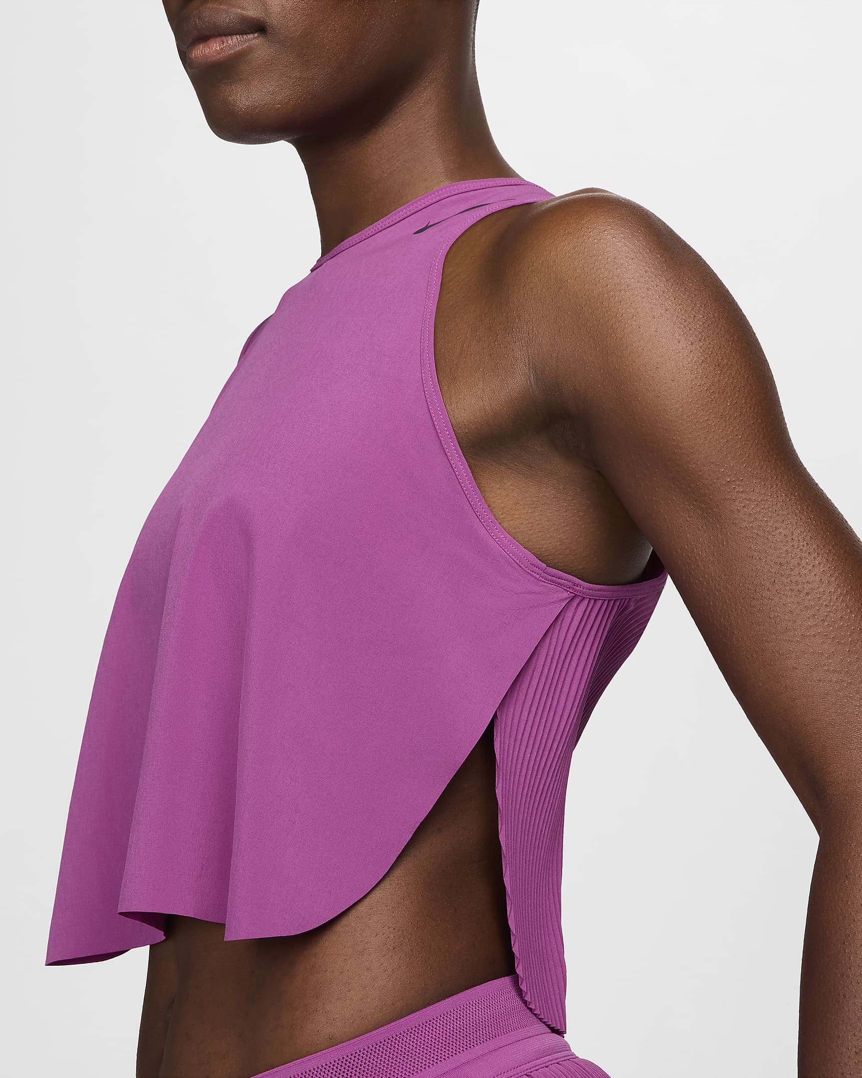 Γυναικείο crop tank top για τρέξιμο Dri-FIT ADV Nike AeroSwift - Hot Fuchsia/Μαύρο