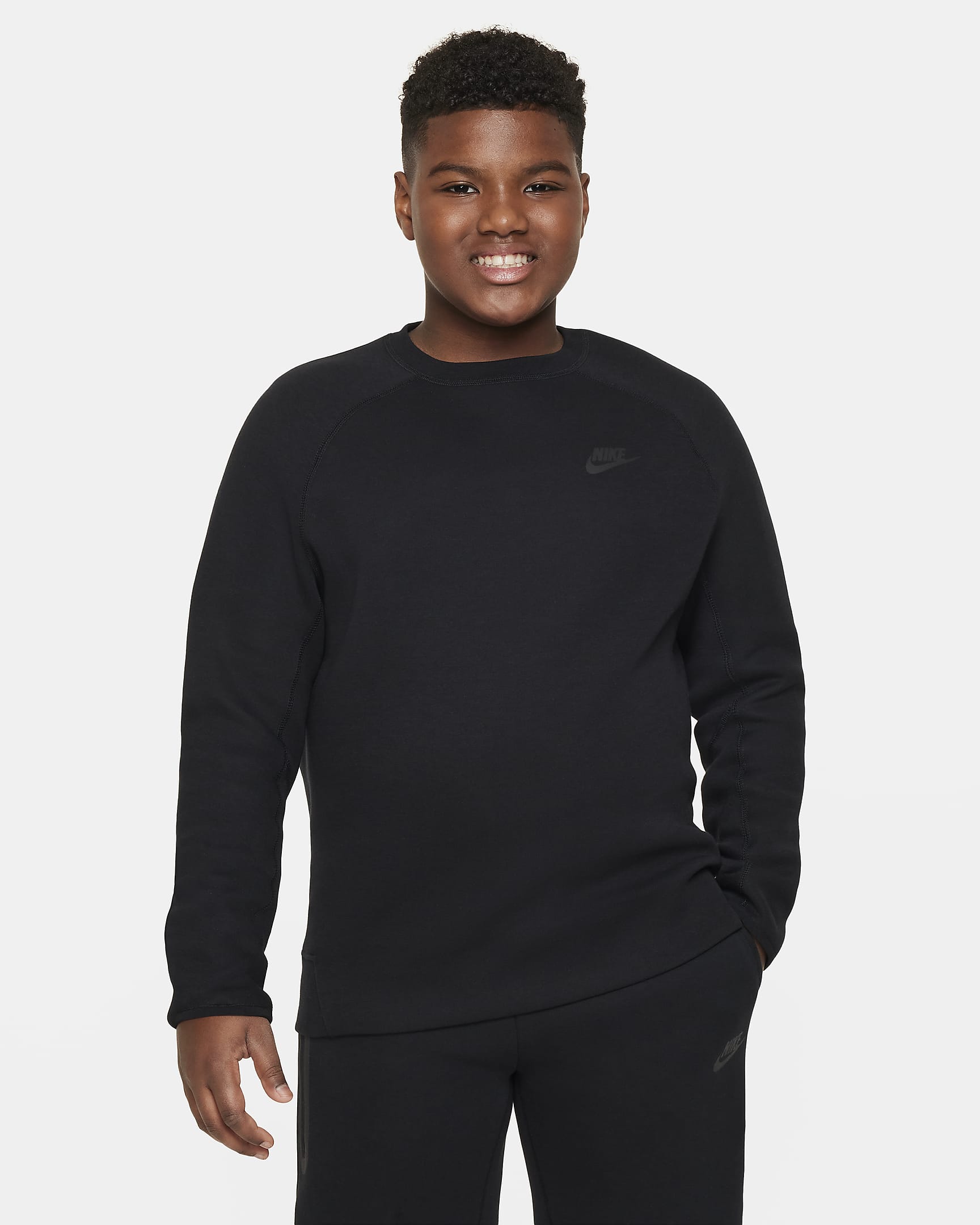 Nike Sportswear Tech Fleece Big Kids' (Boys') Sweatshirt (Extended Size) - Black/Black/Black