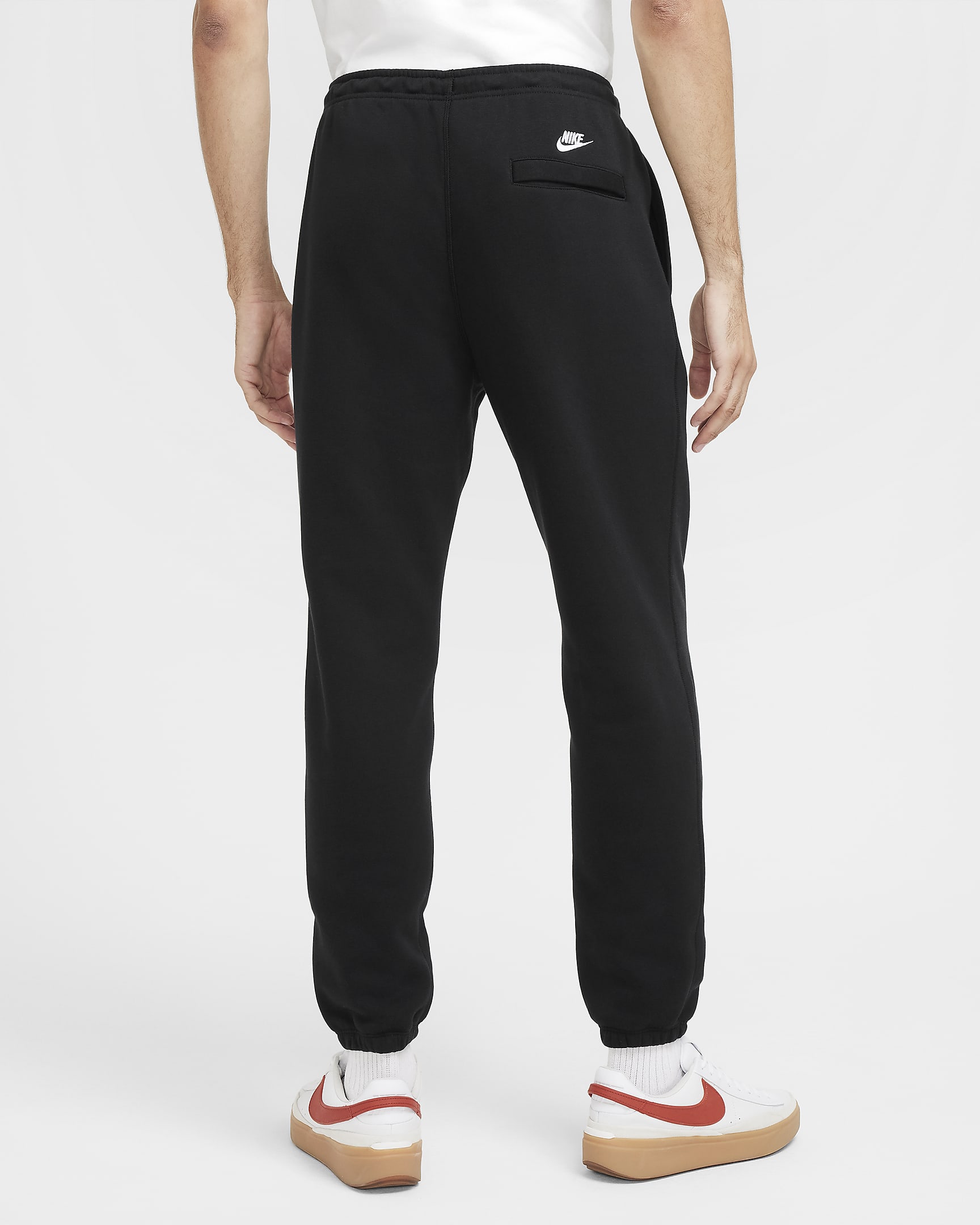 Pantaloni M NK Club BB Cuff - Design Moderno Con Polsini