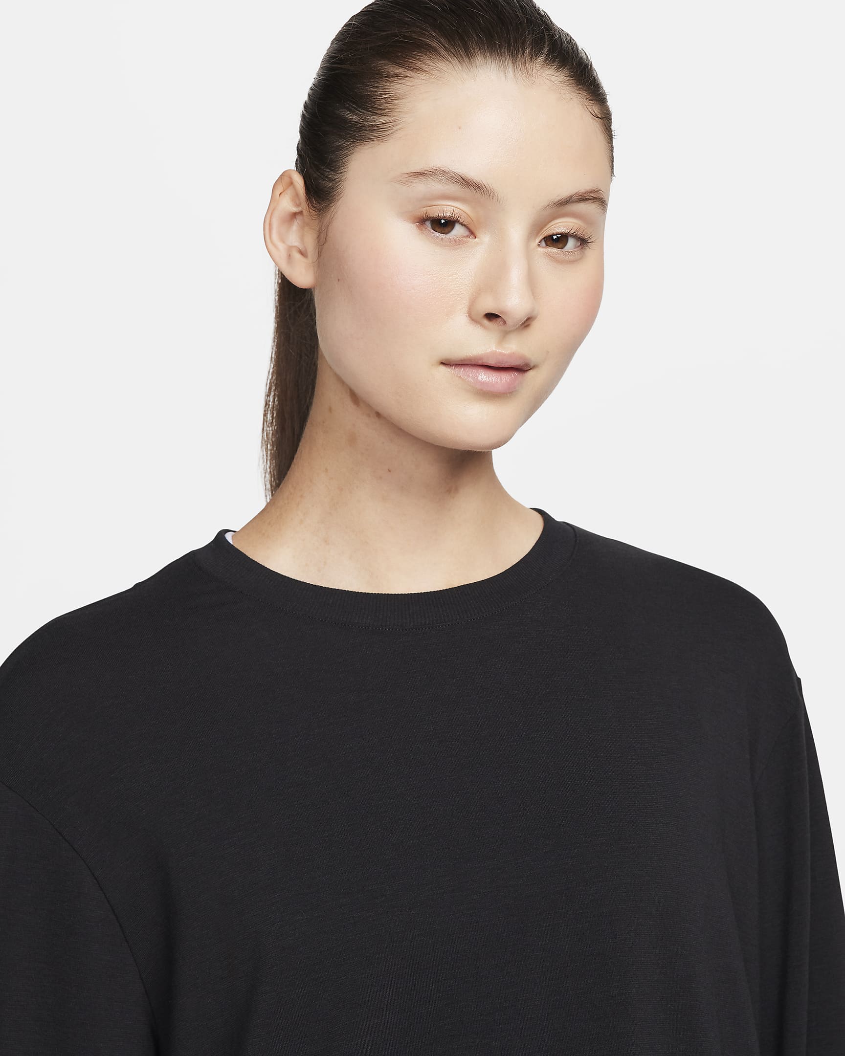 Nike One Relaxed Women's Dri-FIT Long-Sleeve Top - Black/Black