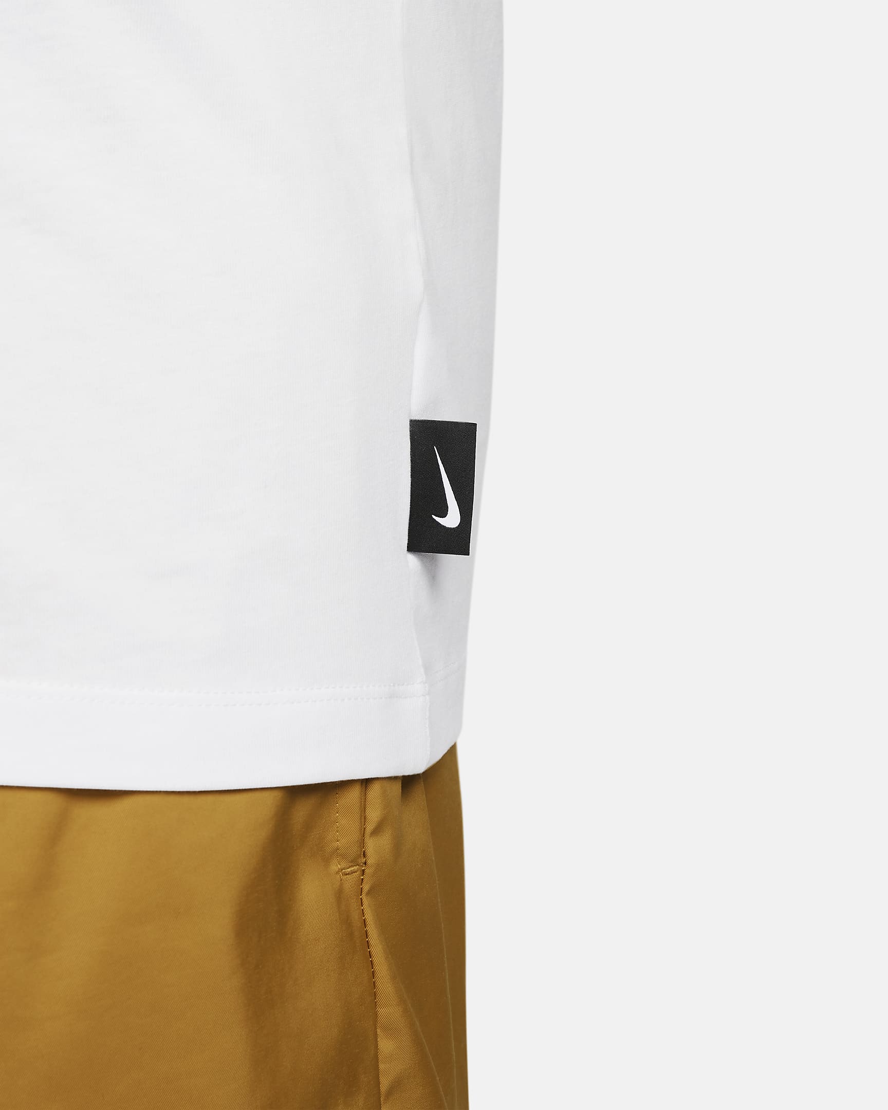 Nike Sportswear Men's TShirt. Nike HU