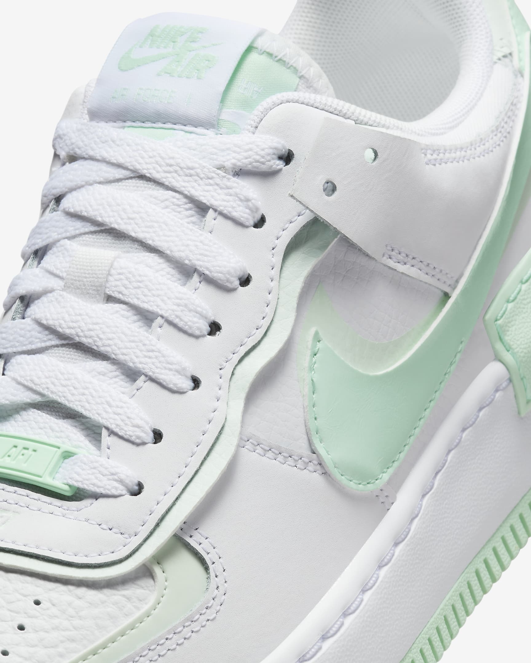 Nike Air Force 1 Shadow Kadın Ayakkabısı - Beyaz/Barely Green/Mint Foam