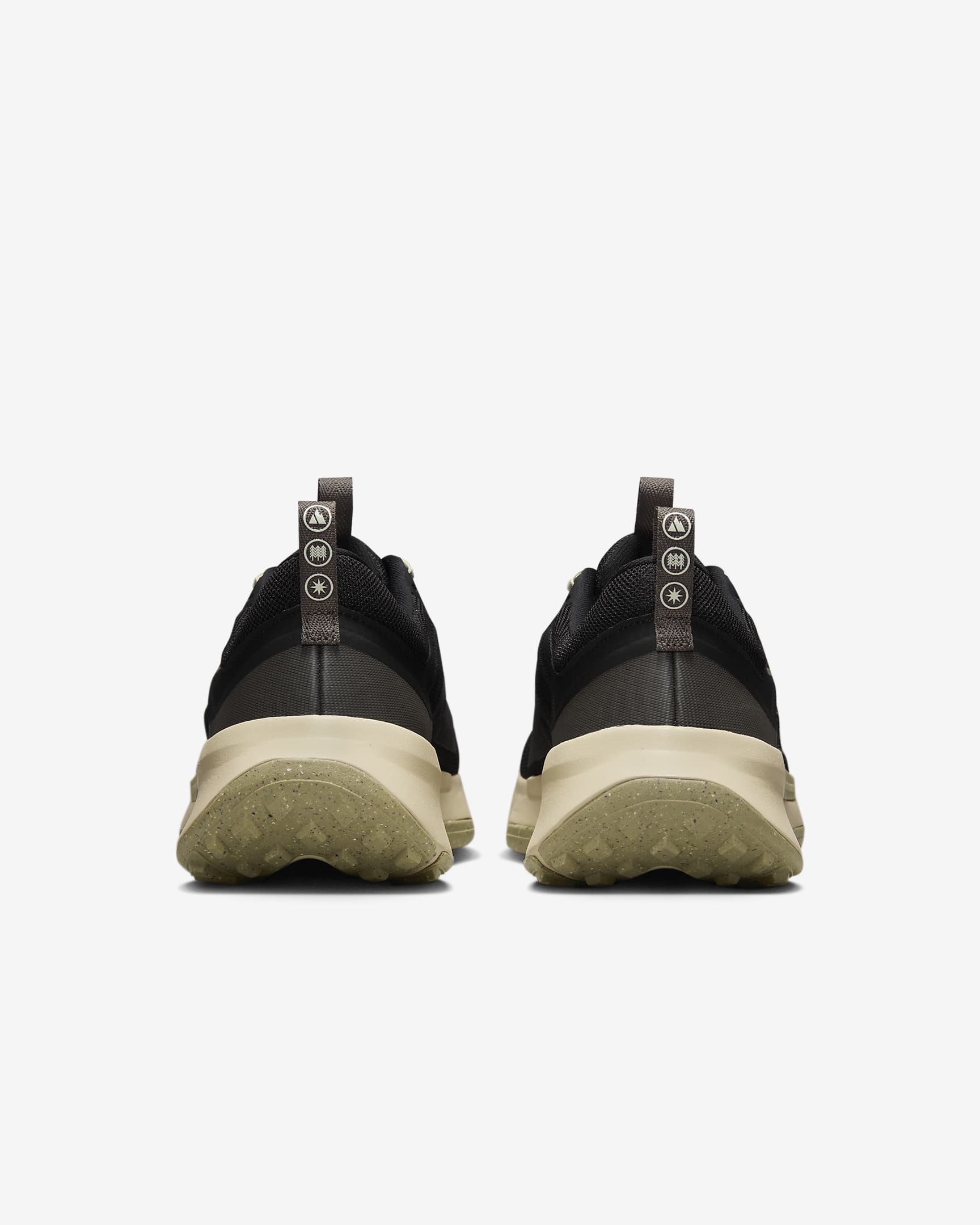 Nike Juniper Trail 2 Men's TrailRunning Shoes. Nike IN