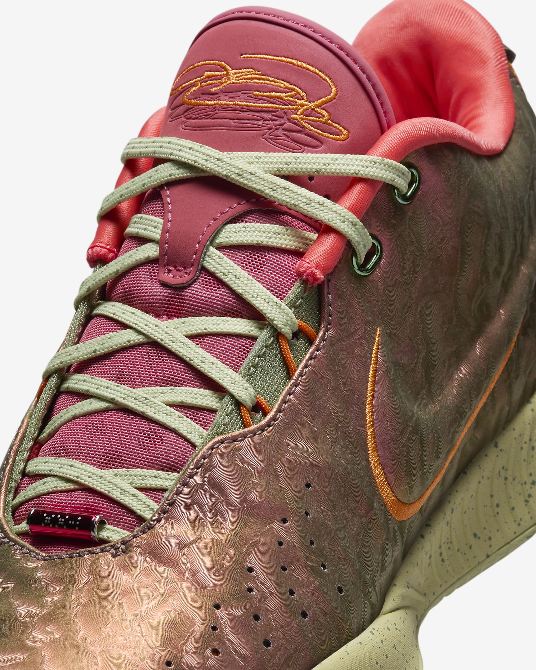 LeBron XXI "Queen Conch" EP Basketball Shoes - Ember Glow/Campfire Orange/Dark Russet/Elemental Gold