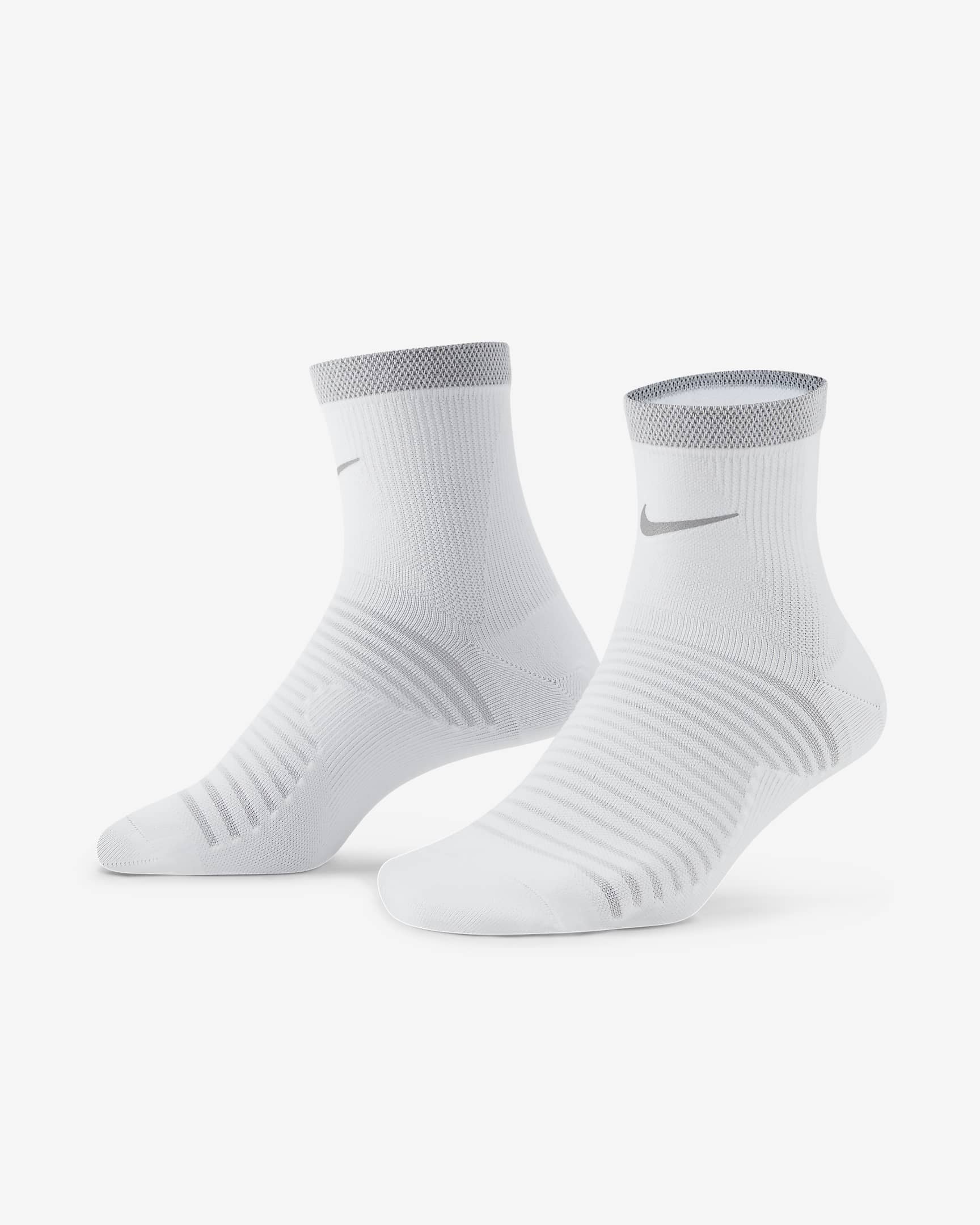 Nike Spark Lightweight Running Ankle Socks. Nike UK