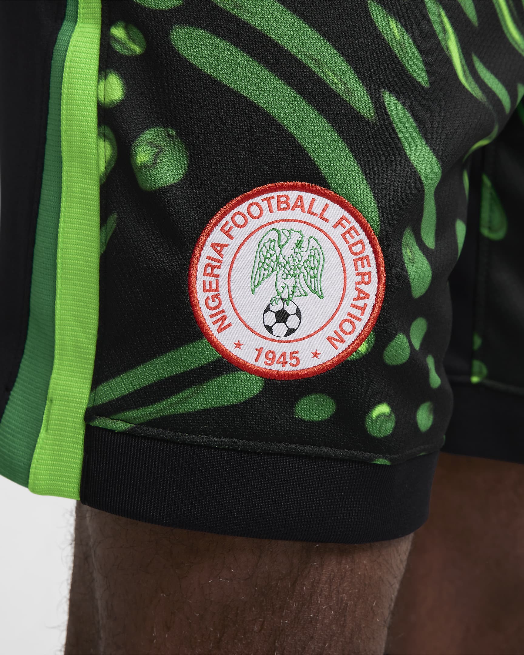 Nigeria 2024 Stadium Away Nike Dri-FIT-Replica-Fußballshorts für Herren - Schwarz/Lucky Green/Weiß