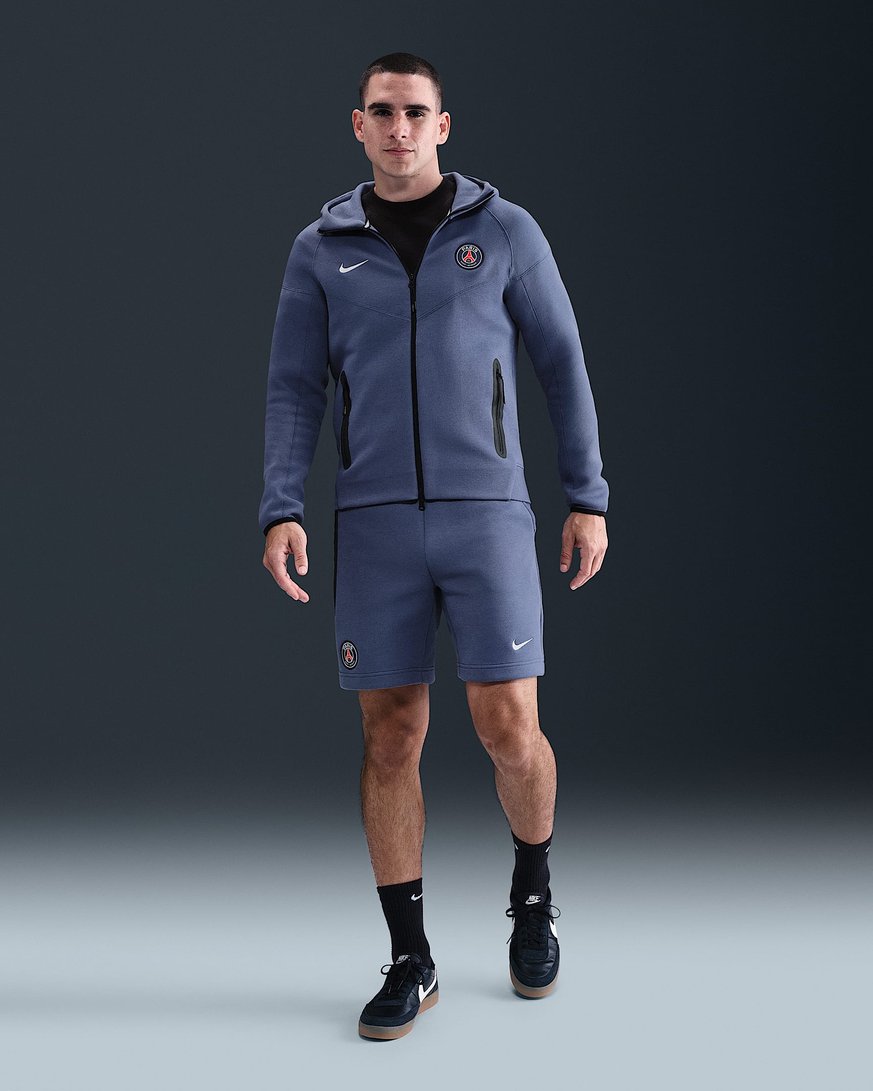 Paris Saint-Germain Tech Men's Nike Football Fleece Shorts - Diffused Blue/White