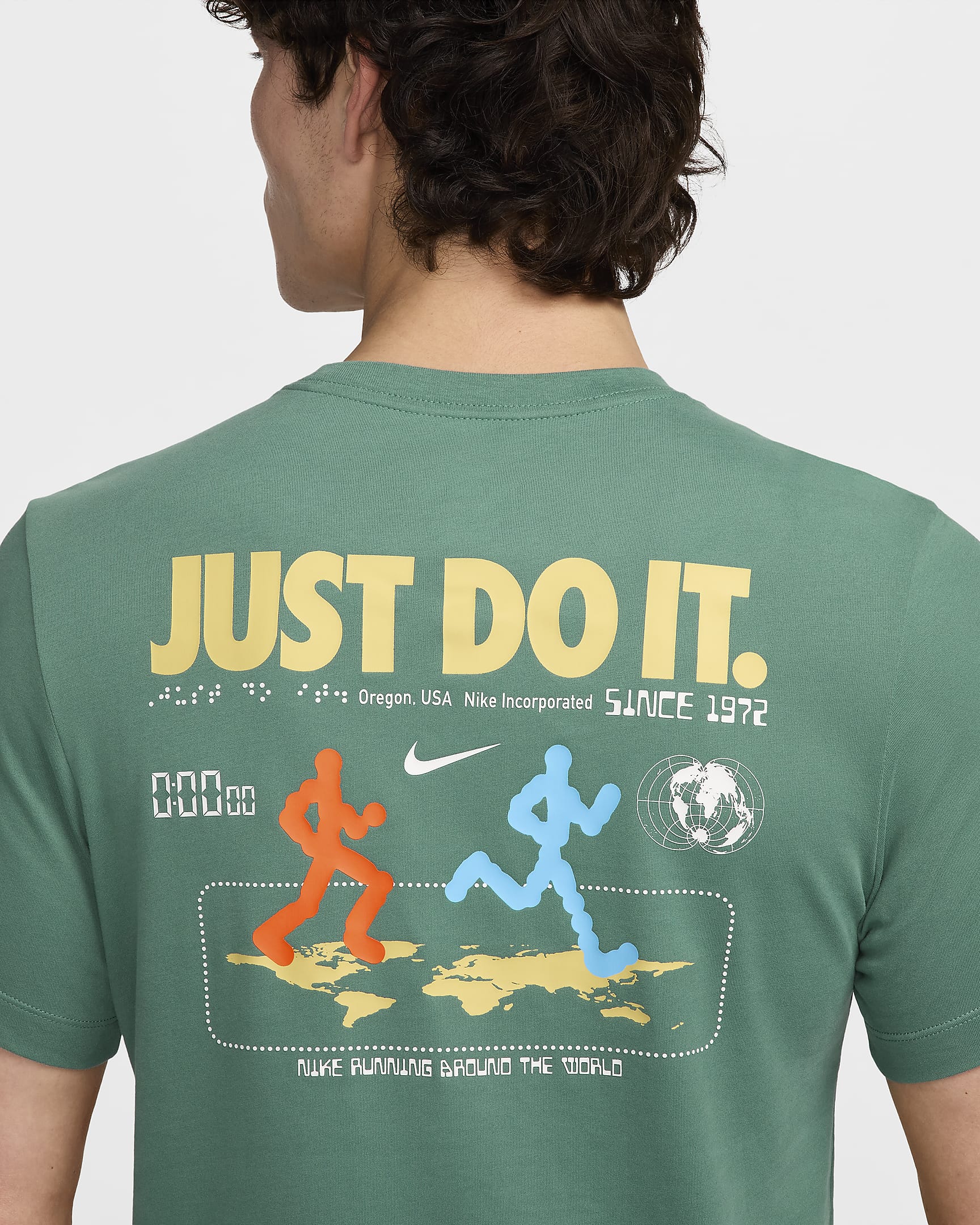 nike dry running shirt