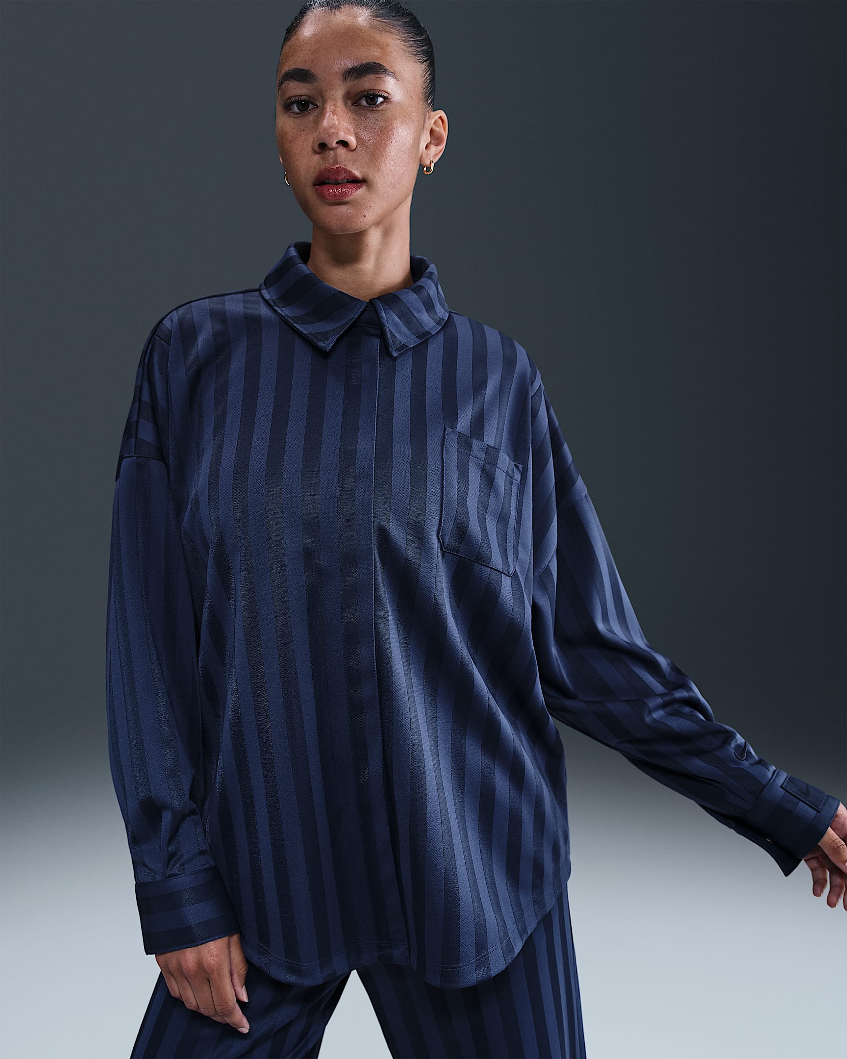 Nike Sportswear Women's Oversized Jacquard Striped Button-Down Shirt - Midnight Navy/Obsidian