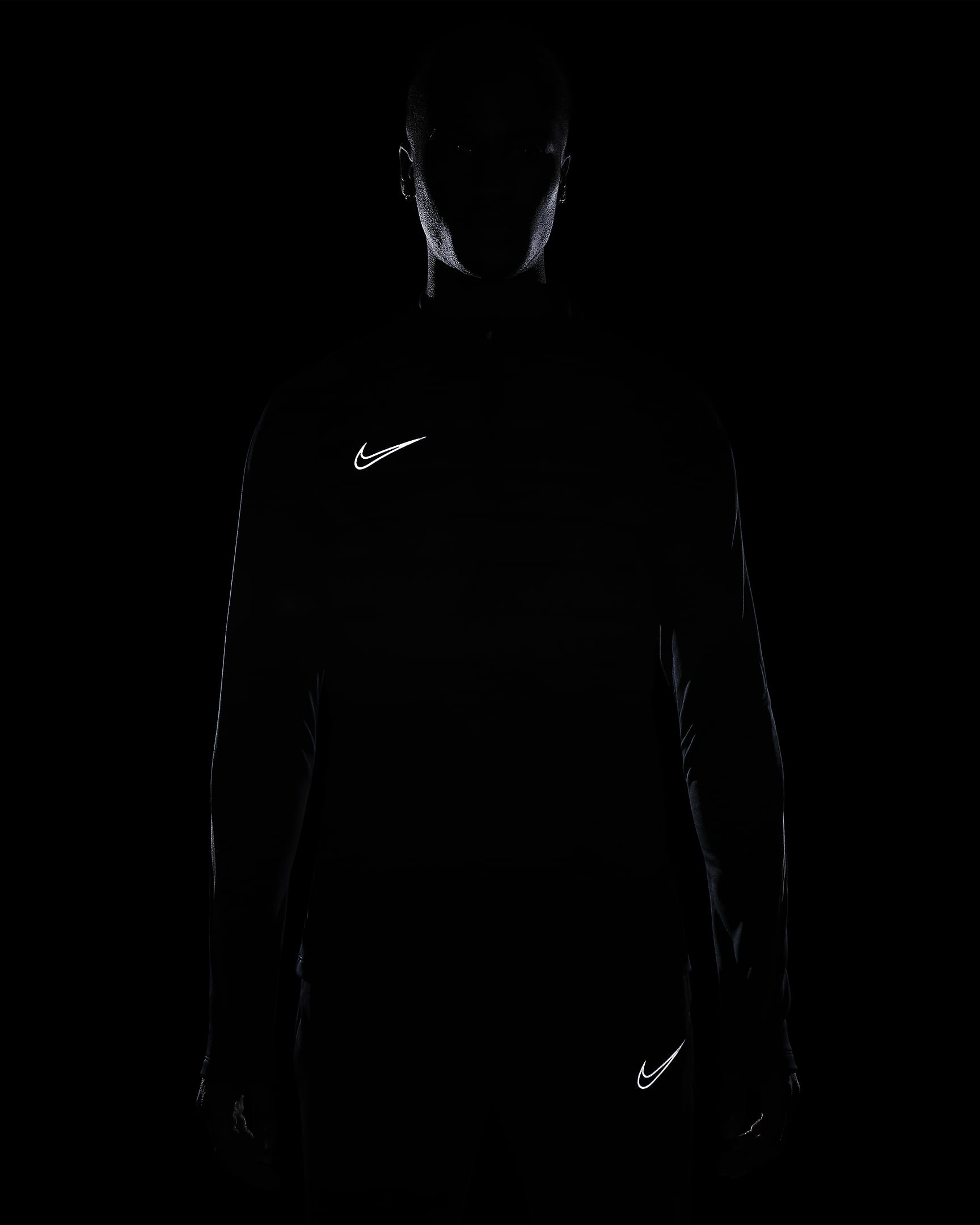 Playera de fútbol de medio cierre Therma-FIT para hombre Nike Academy ...