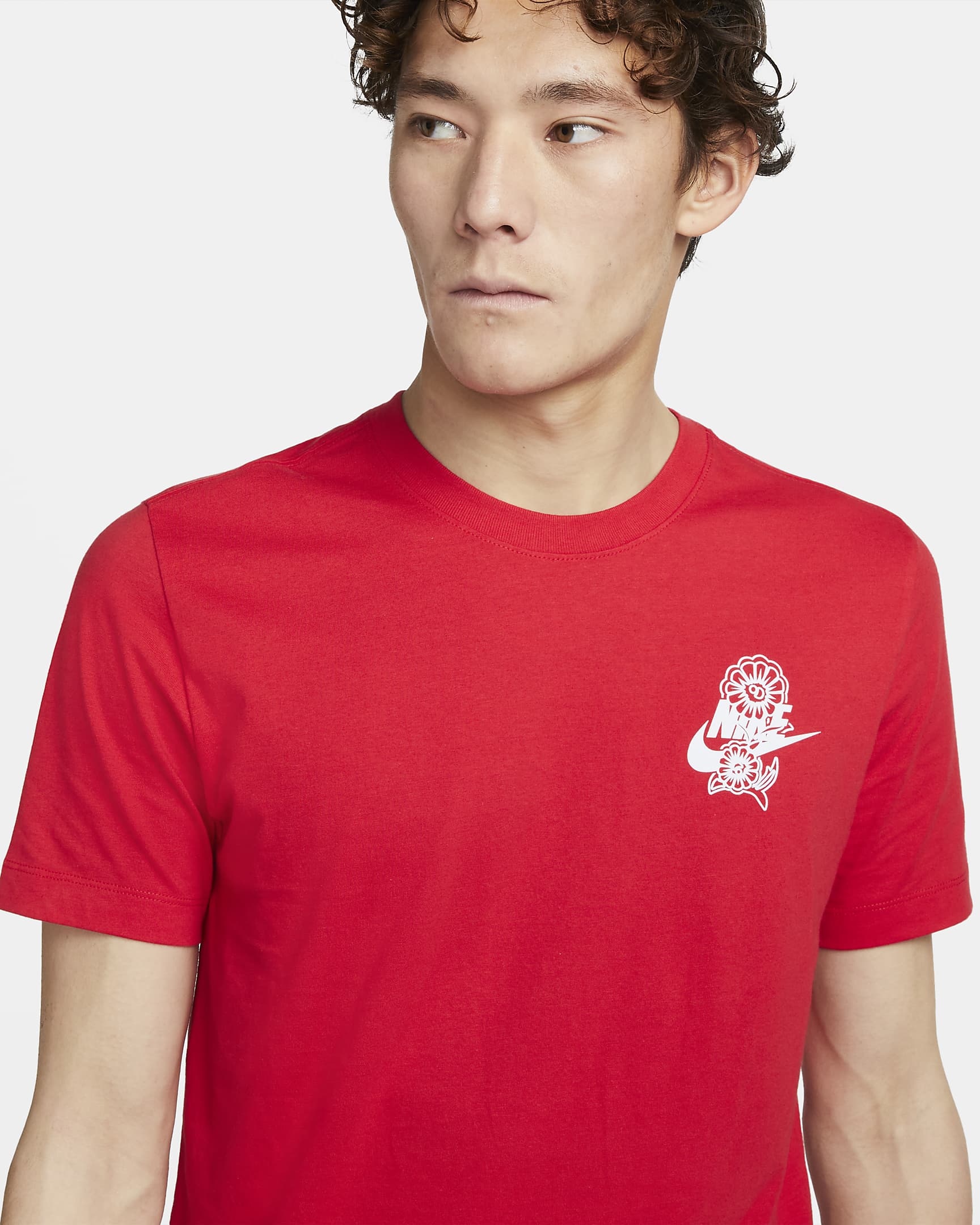 Nike Sportswear Men's T-Shirt - University Red