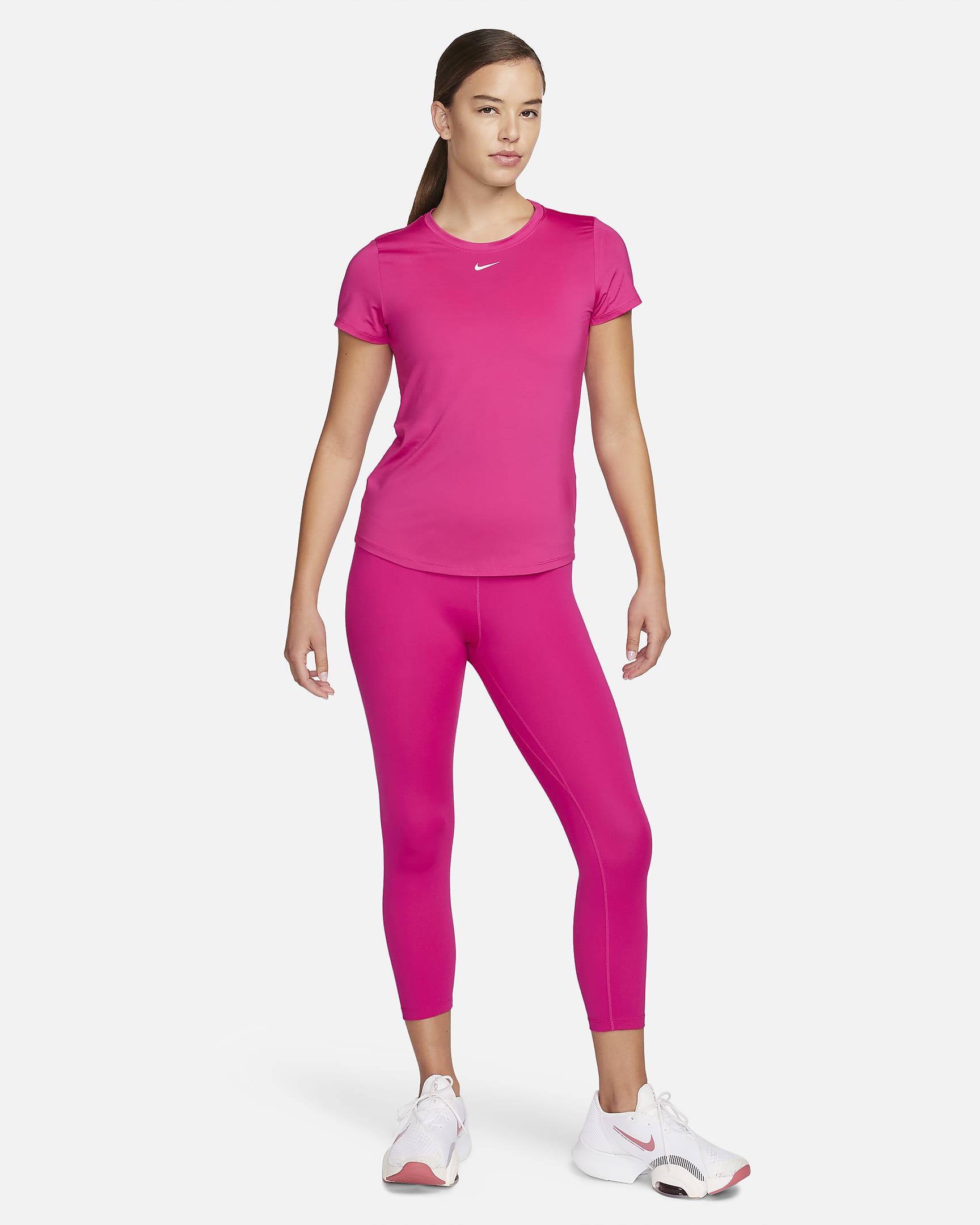 Nike Dri-FIT One Women's Slim-Fit Short-Sleeve Top. Nike UK