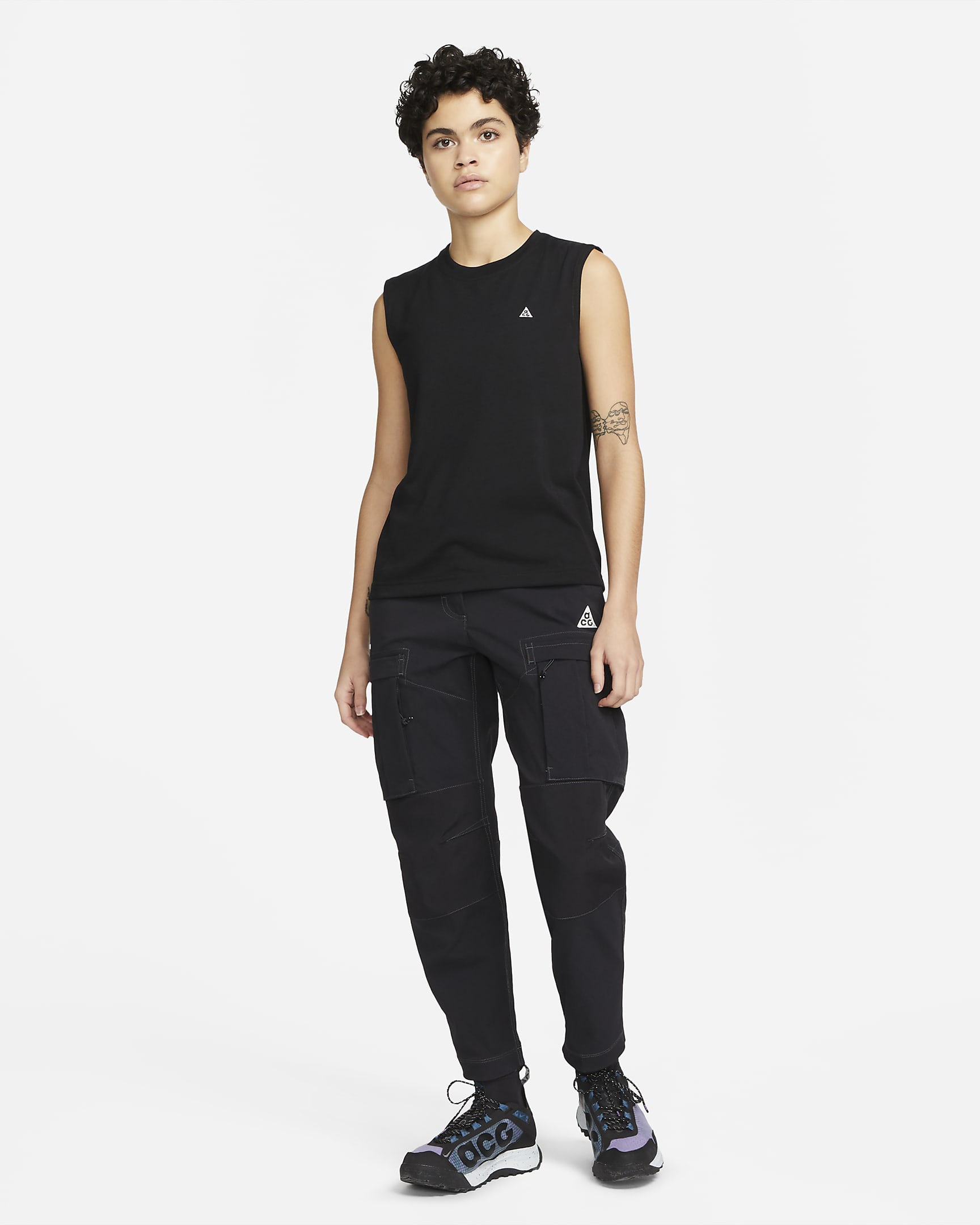 Nike ACG Dri-FIT ADV «Goat Rocks» ermeløs singlet til dame - Svart/Dark Smoke Grey/Summit White