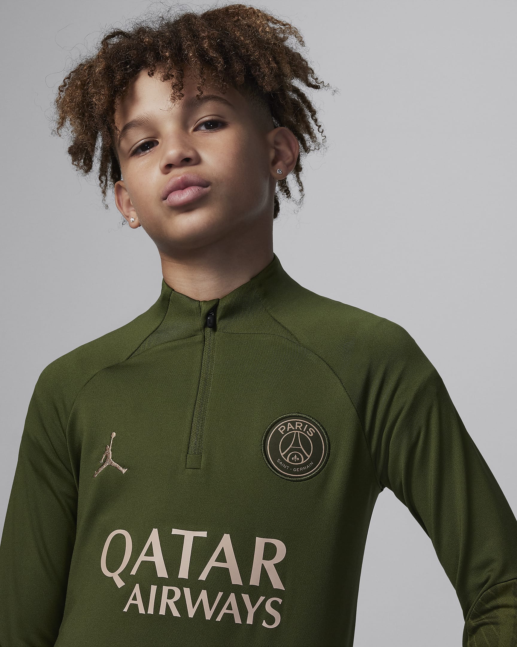 Paris Saint-Germain Strike Fourth Jordan Dri-FIT-Fußball-Drill-Oberteil für ältere Kinder - Rough Green/Rough Green/Dark Obsidian/Hemp