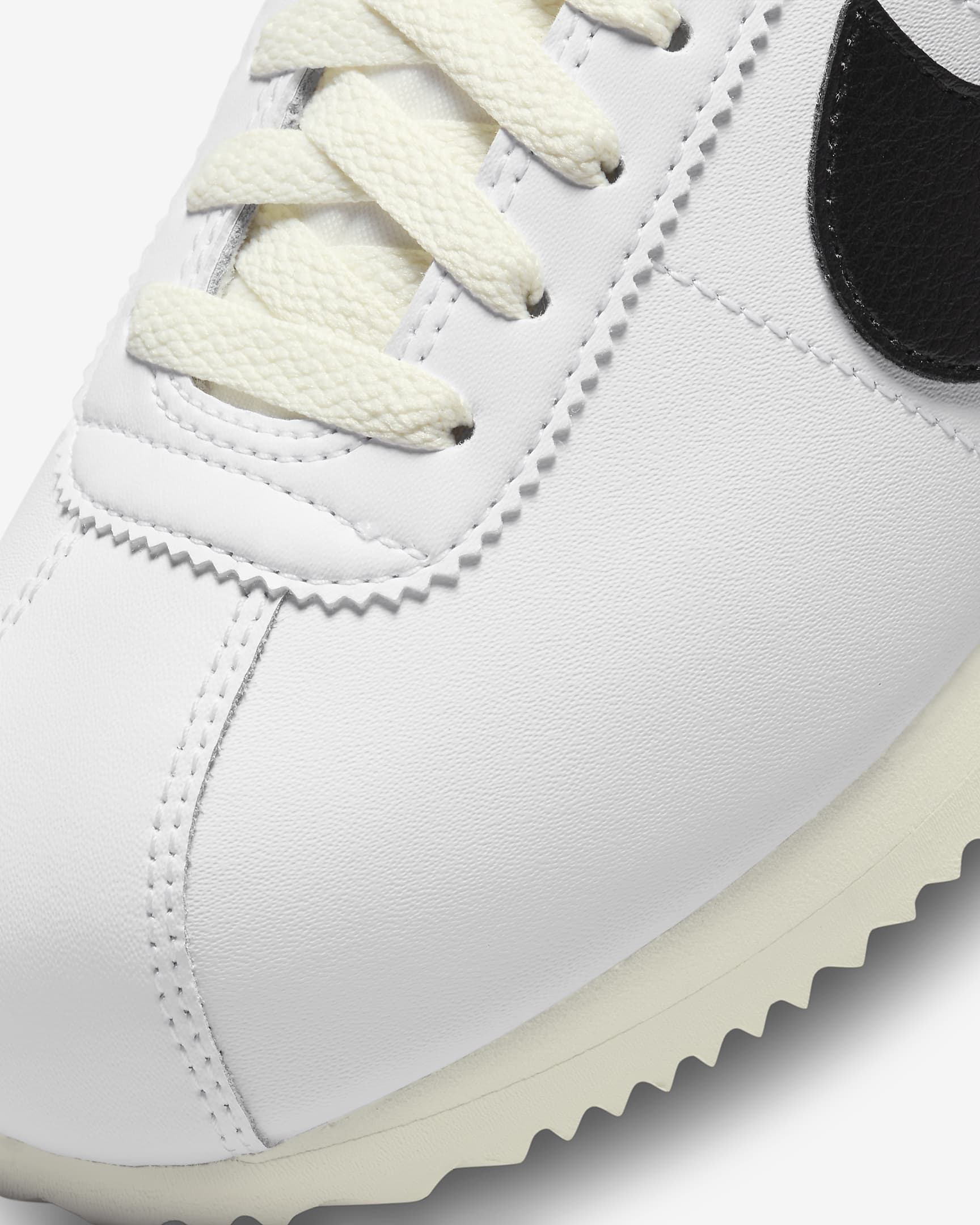 Tenis para mujer Nike Cortez Leather - Blanco/Azul foto claro/Vela/Negro