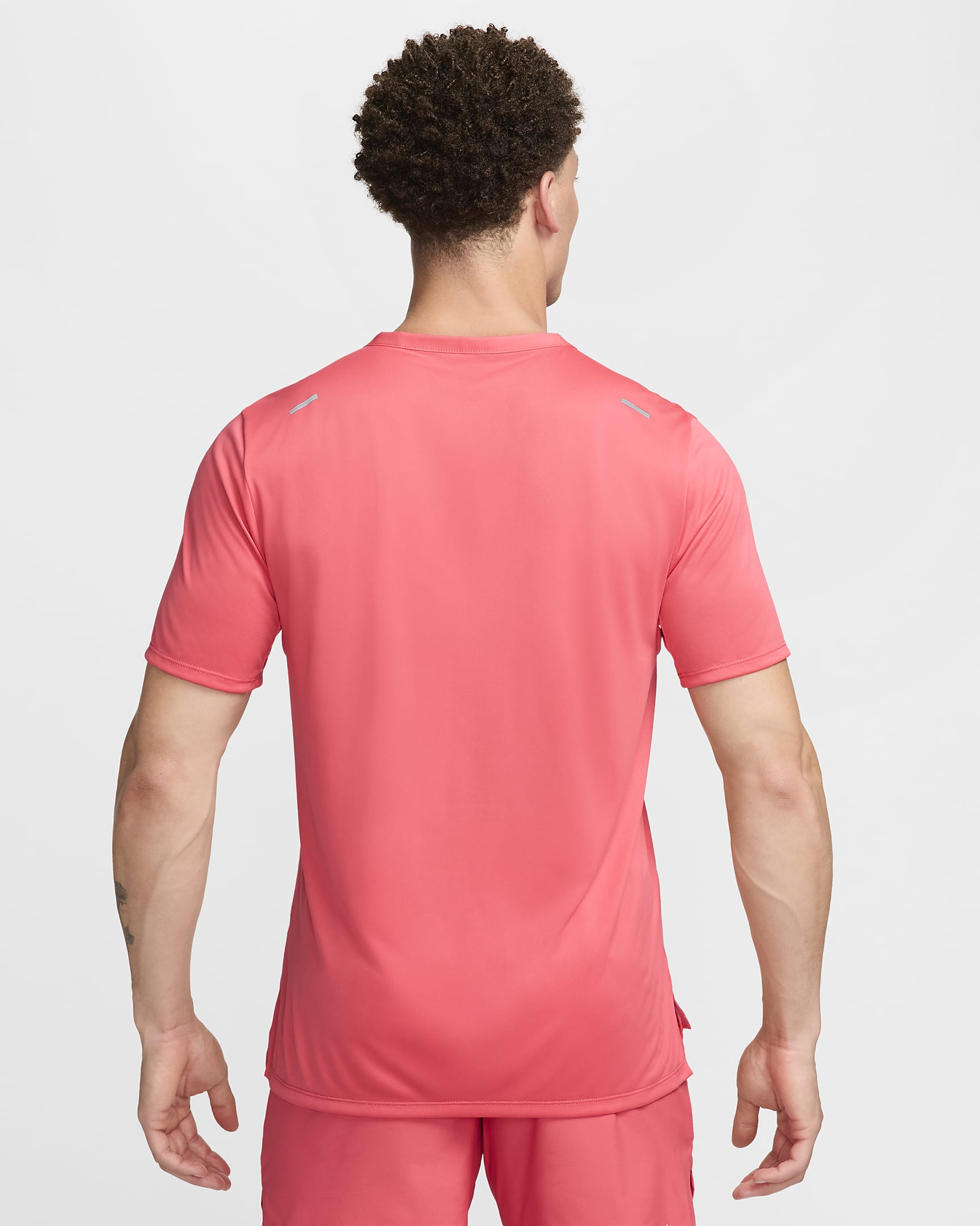 Haut de running à manches courtes Dri-FIT Nike Rise 365 pour homme - Aster Pink