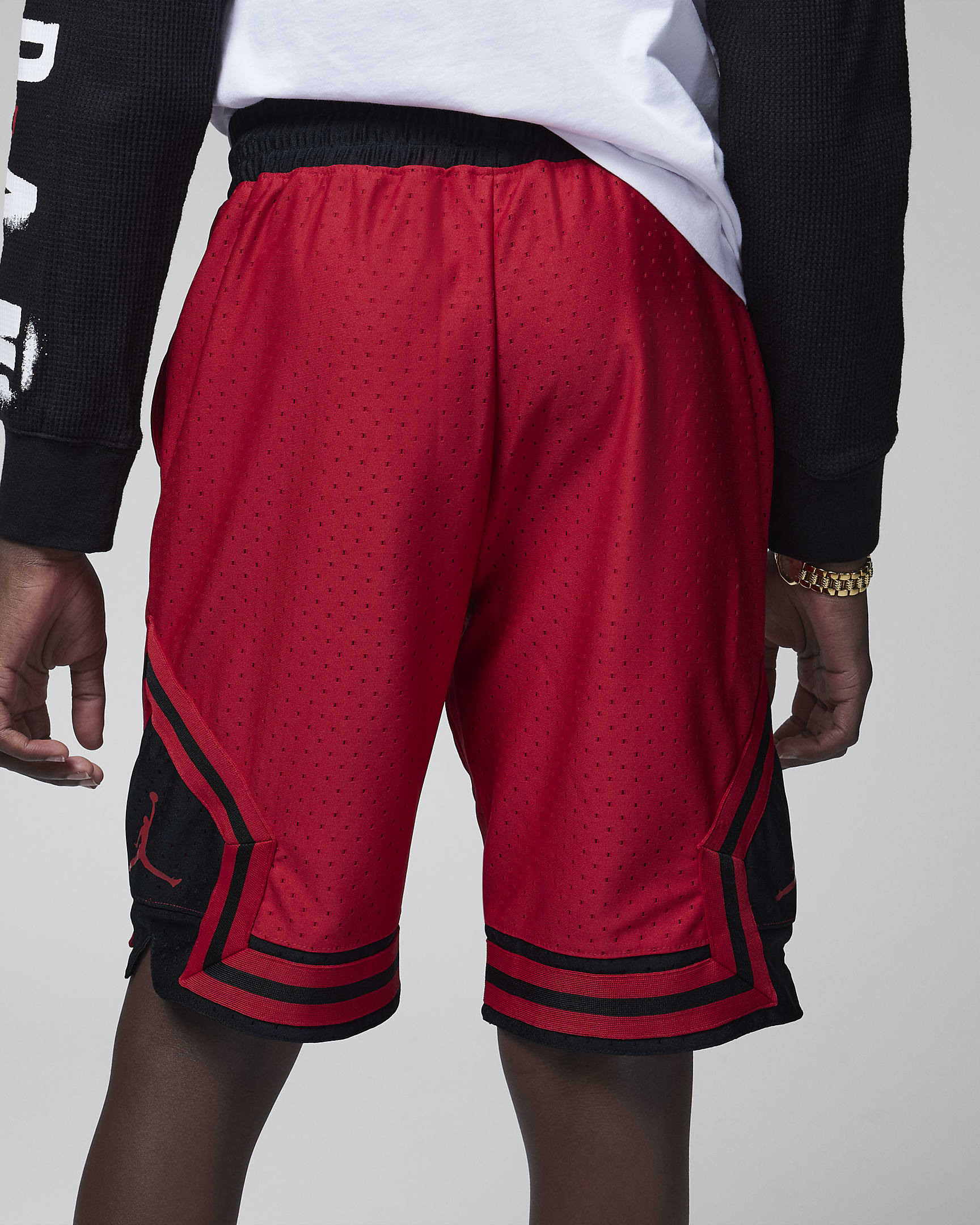 Jordan Dri-FIT Older Kids' (Boys) Mesh Shorts. Nike GB