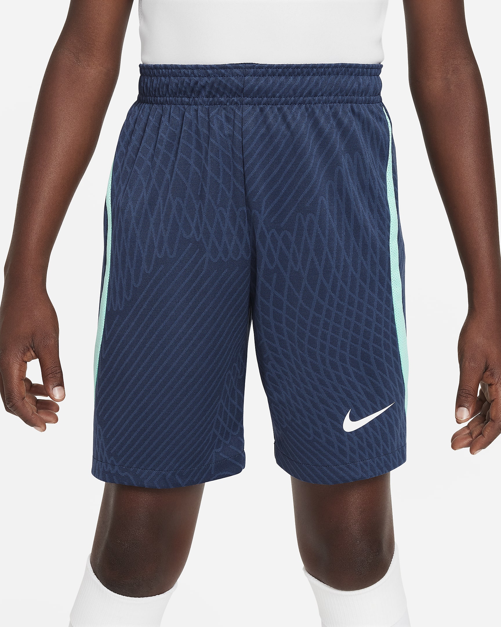 Nike DriFIT Strike Older Kids' Football Shorts. Nike IE