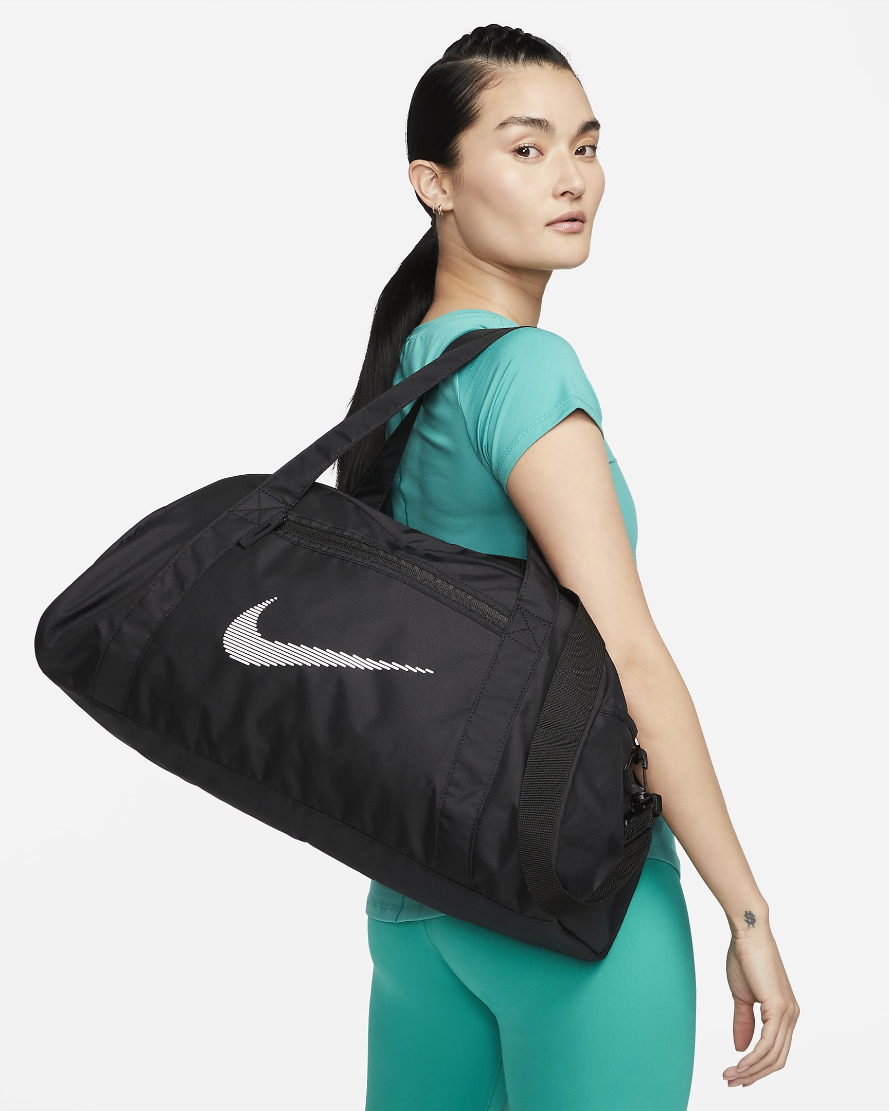 Nike Gym Club Duffel Bag (24L) - Black/Black/White