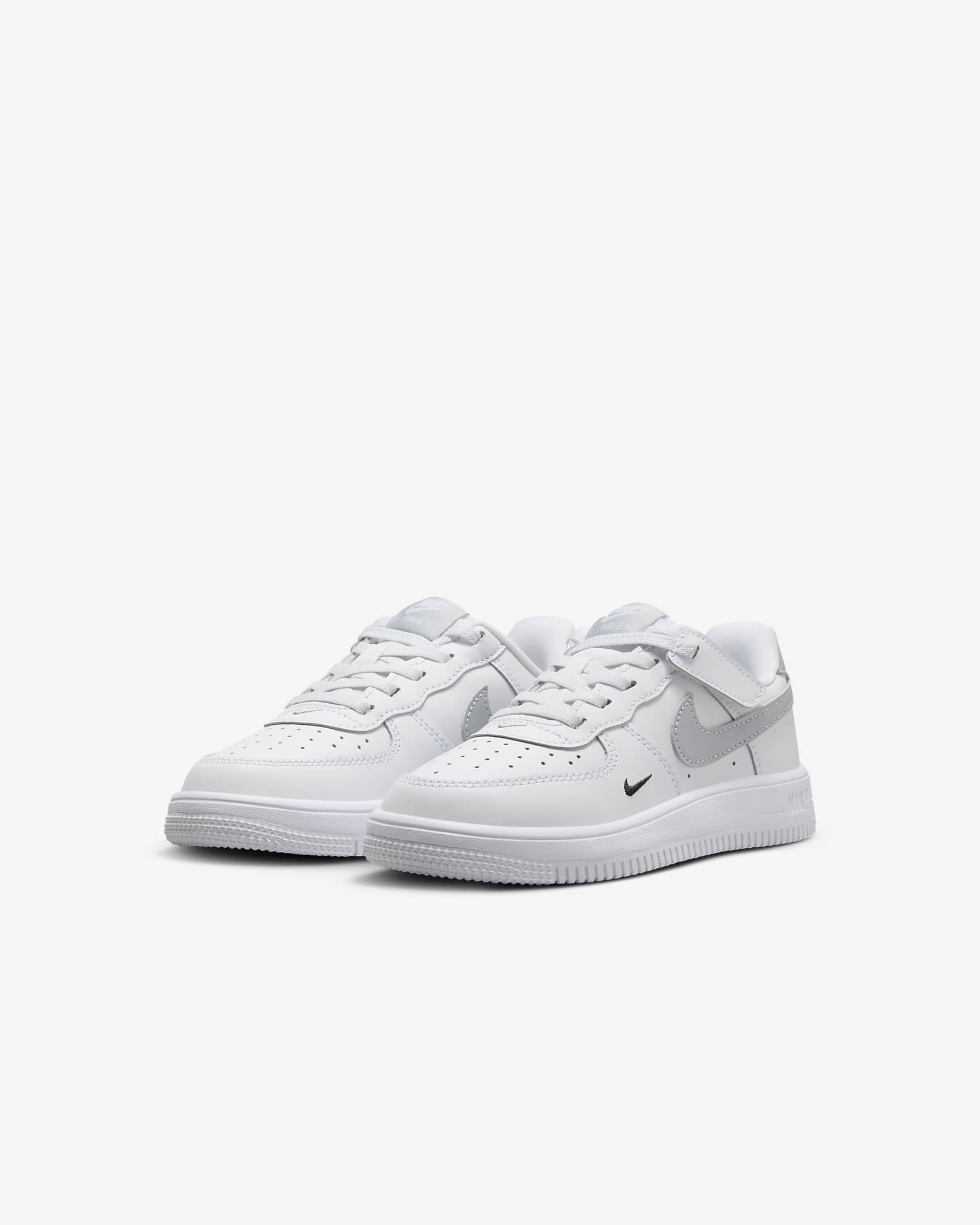 Nike Force 1 Low EasyOn Younger Kids' Shoes - White/Black/Wolf Grey