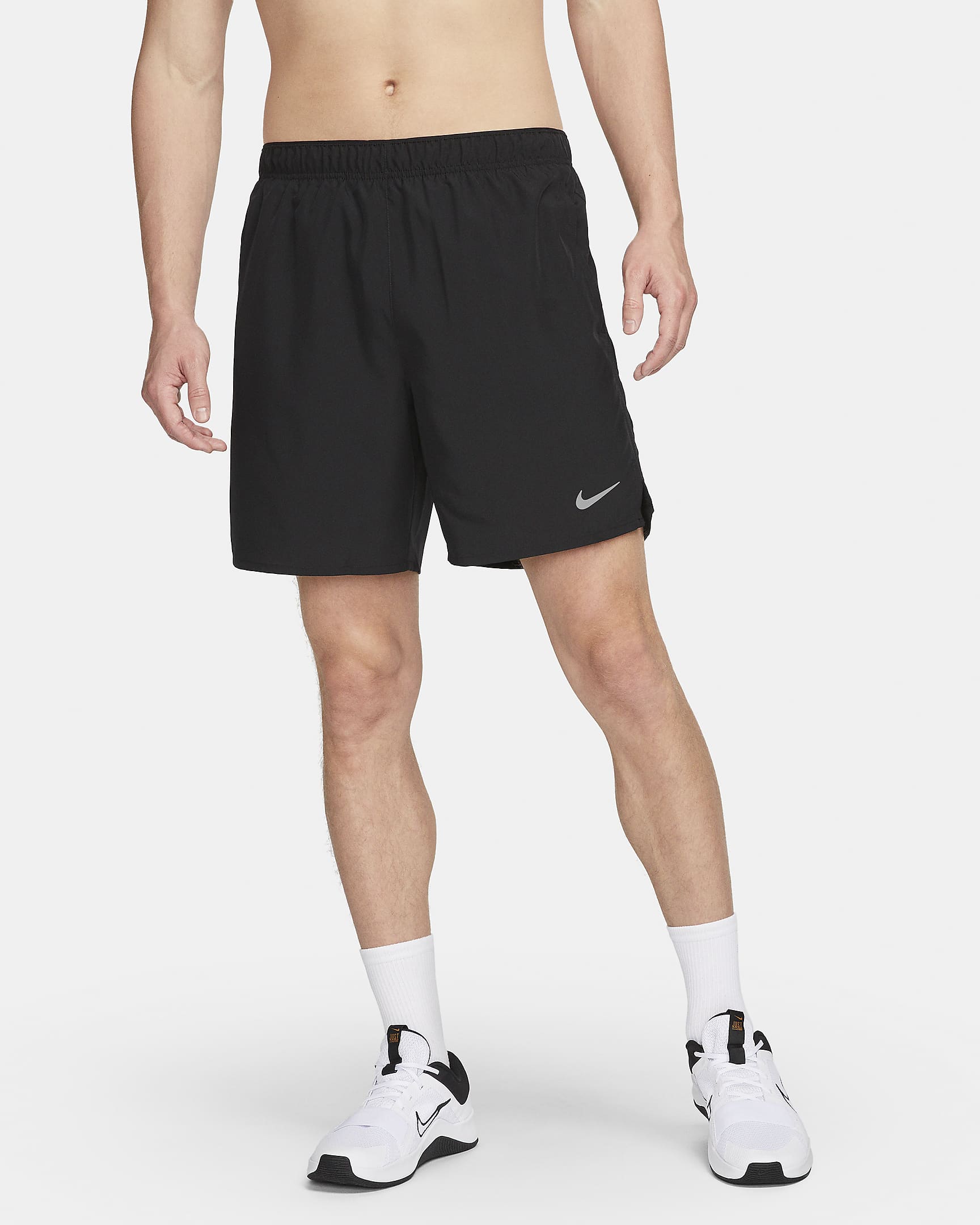 Nike Challenger Dri-FIT fôret løpeshorts til herre (18 cm) - Svart/Svart/Svart