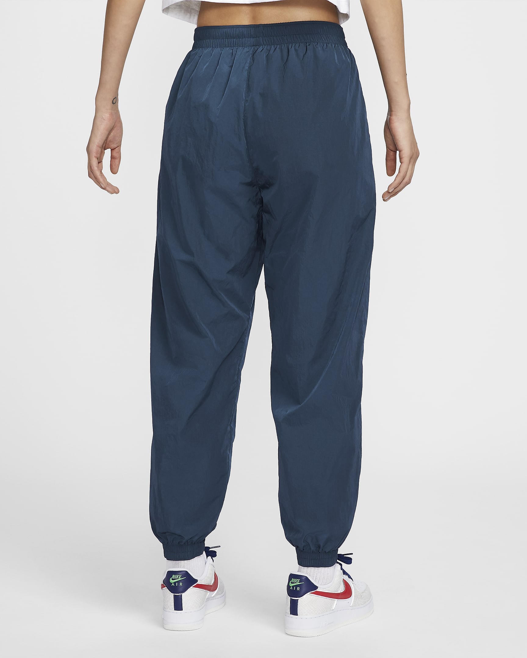 Nike Sportswear Essential 女款中腰寬版梭織運動褲 - Armory Navy/白色