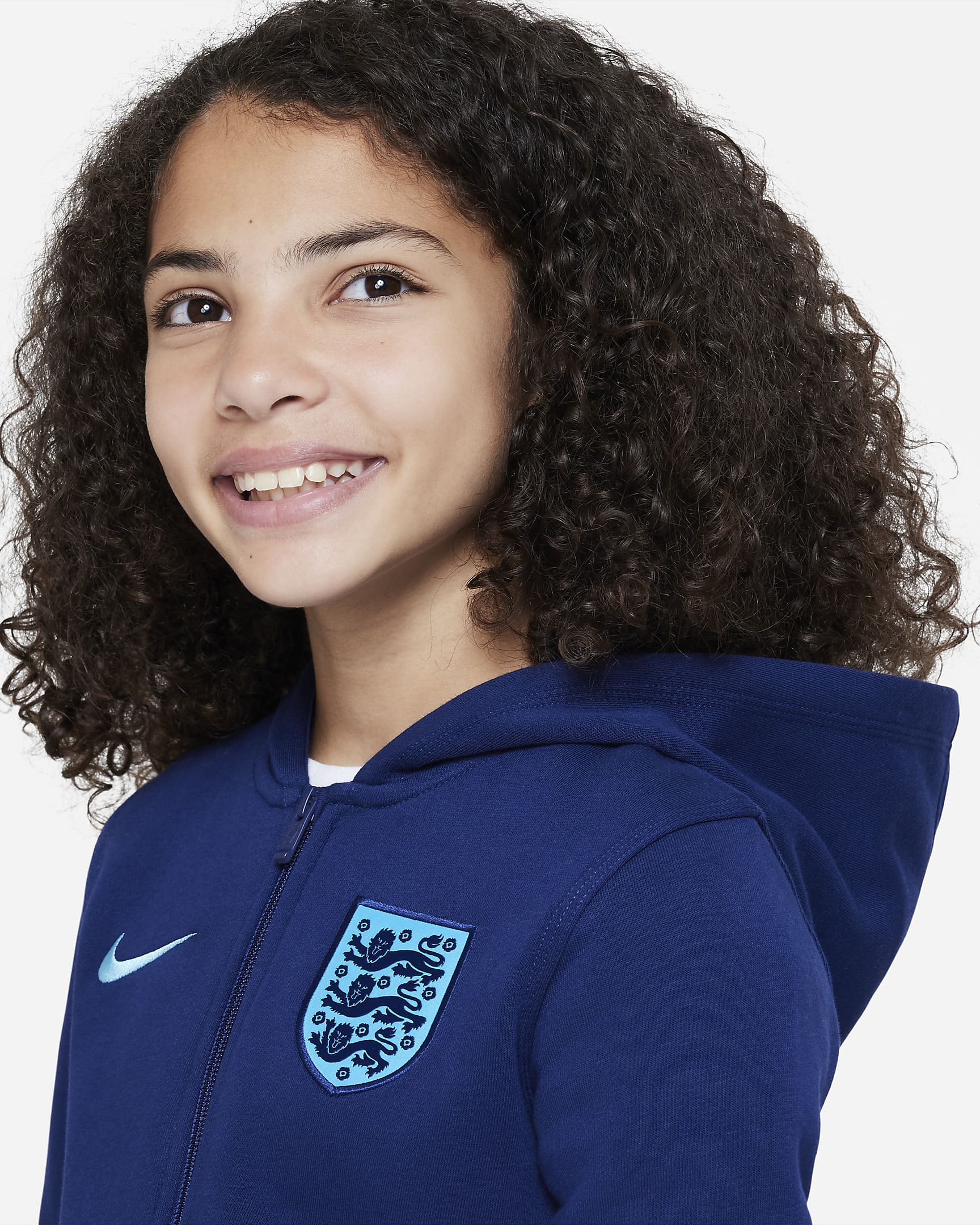 England Club Fleece Older Kids' FullZip Hoodie. Nike LU