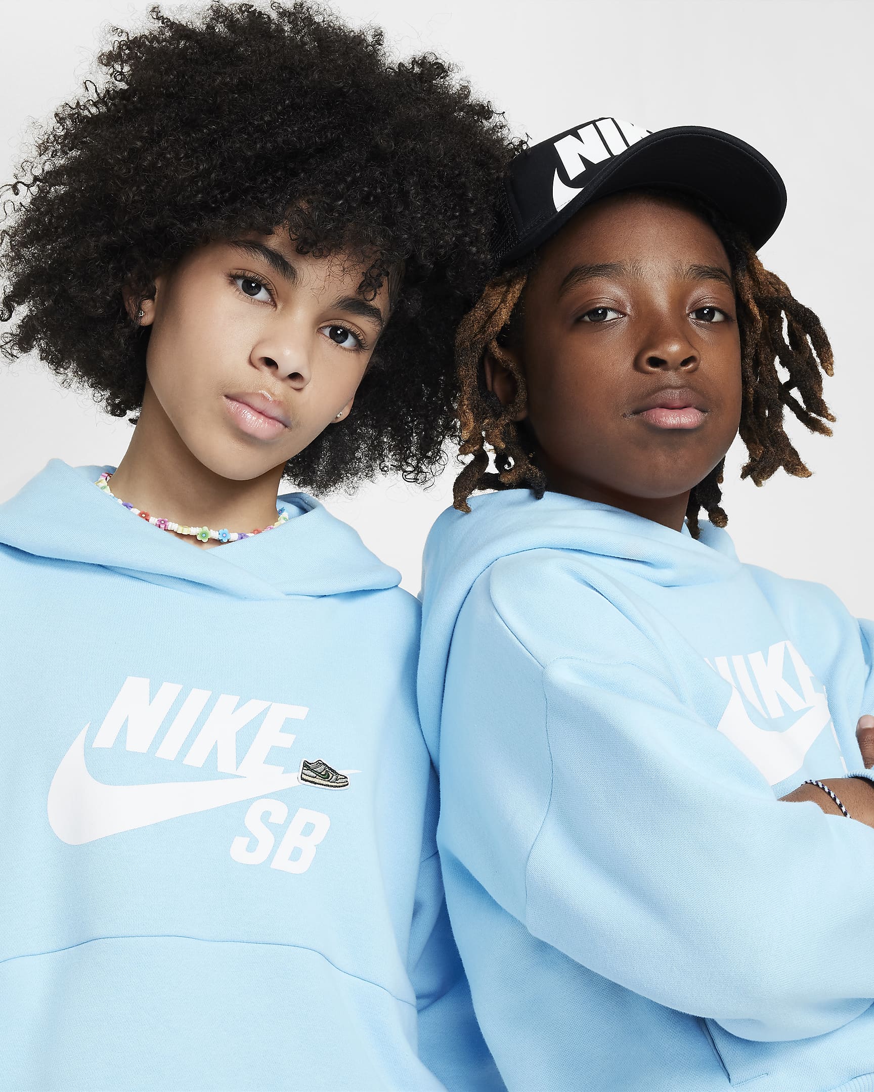 Nike SB Icon Fleece EasyOn Older Kids' Oversized Pullover Hoodie - Aquarius Blue/White