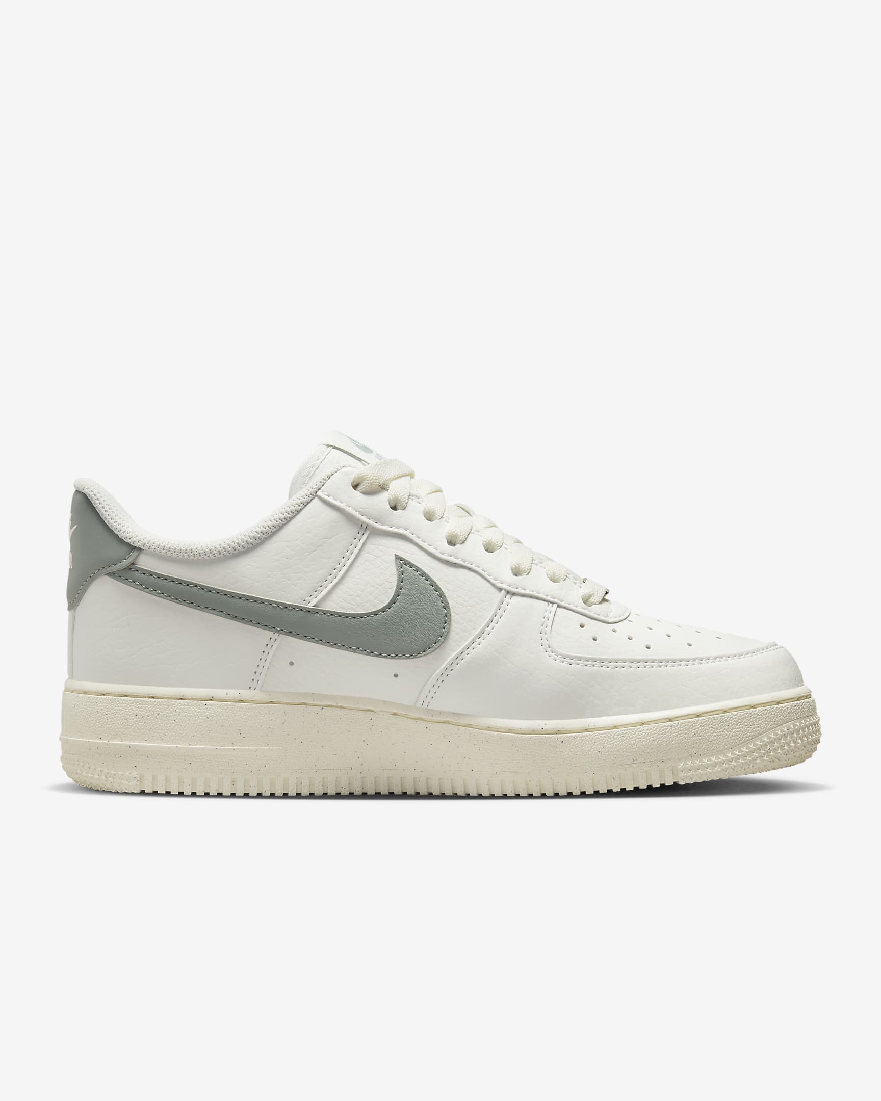 Nike Air Force 1 '07 Next Nature Women's Shoes. Nike GB