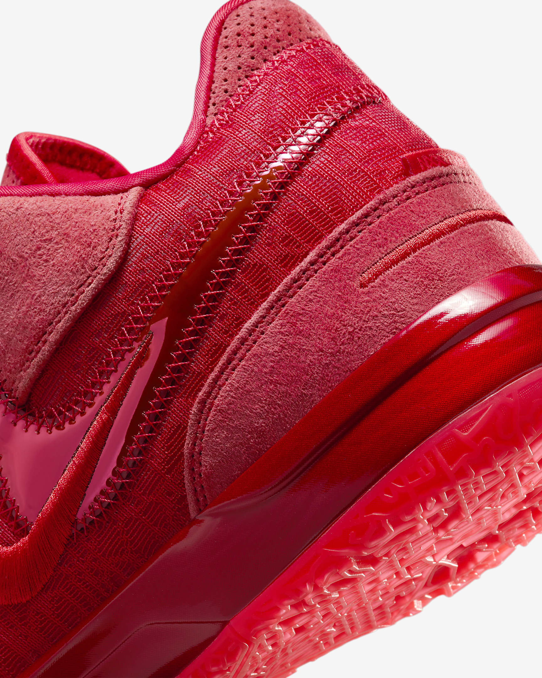 Παπούτσια μπάσκετ LeBron NXXT Gen AMPD - University Red/Bright Crimson