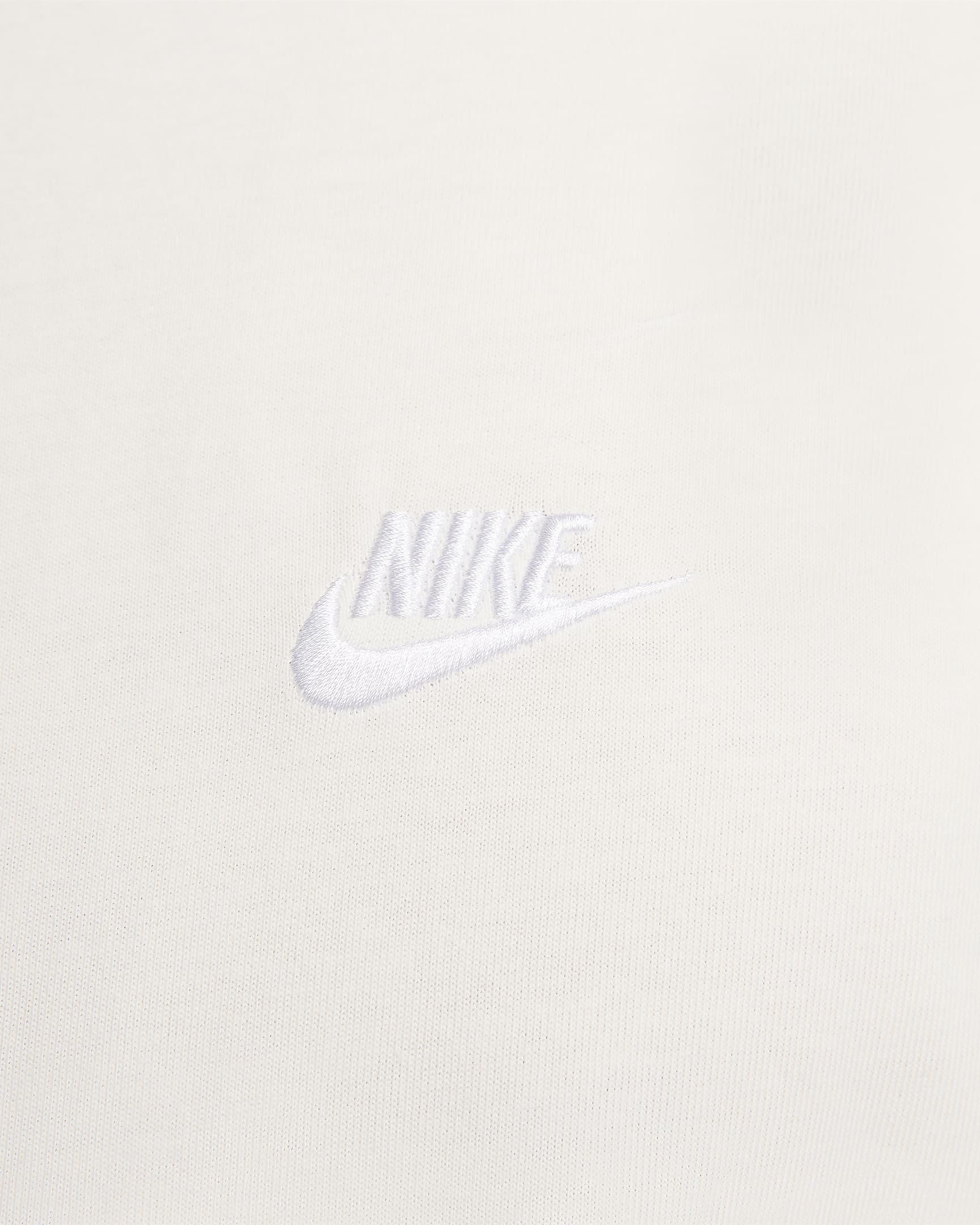 Nike Sportswear Club Men's T-Shirt. Nike JP