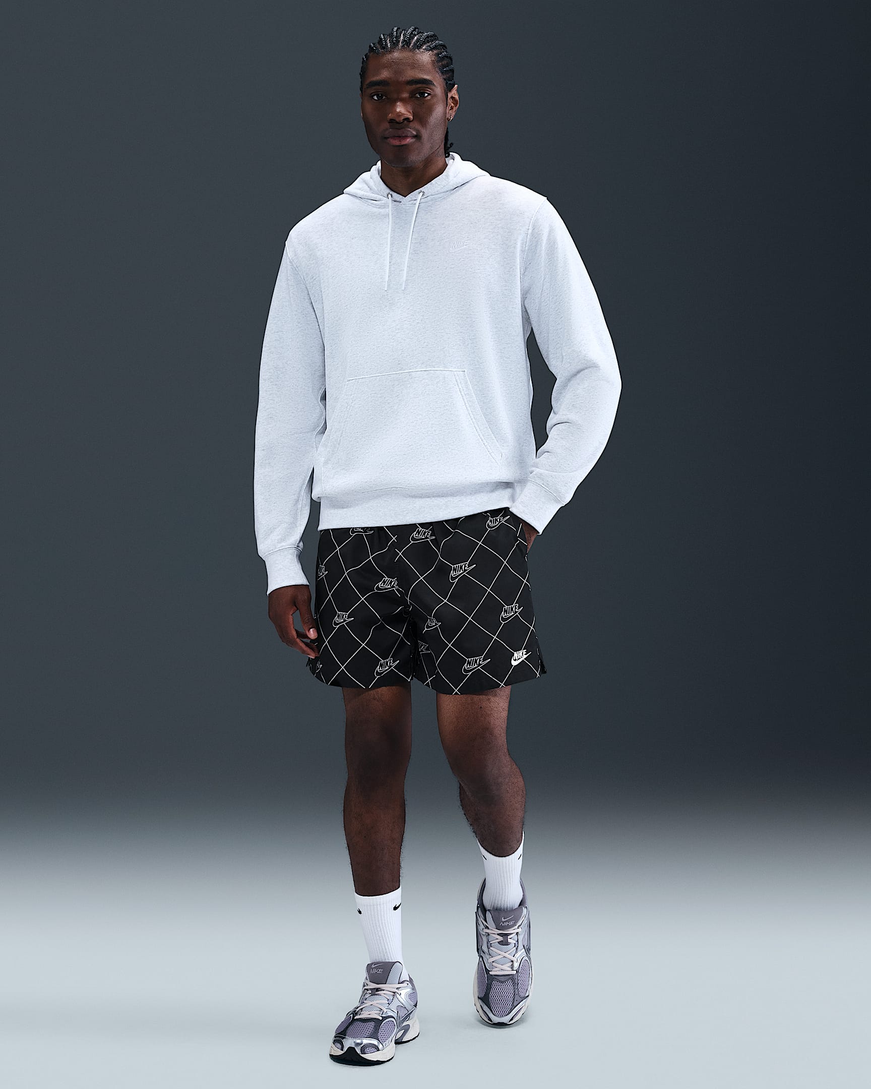 Shorts Flow de tejido Woven para hombre Nike Sportswear Club - Negro/Negro/Blanco
