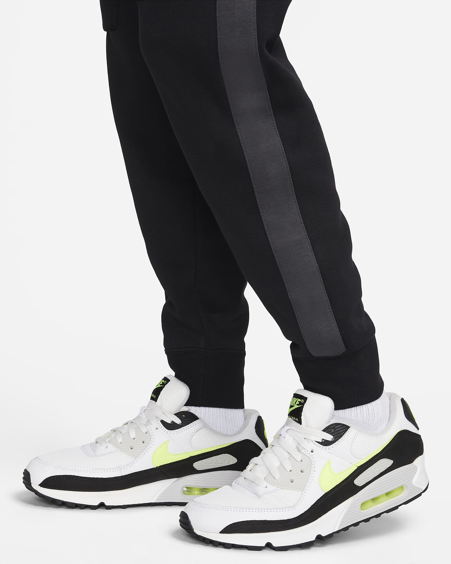 Nike Air Men's Fleece Cargo Pants - Black/Anthracite