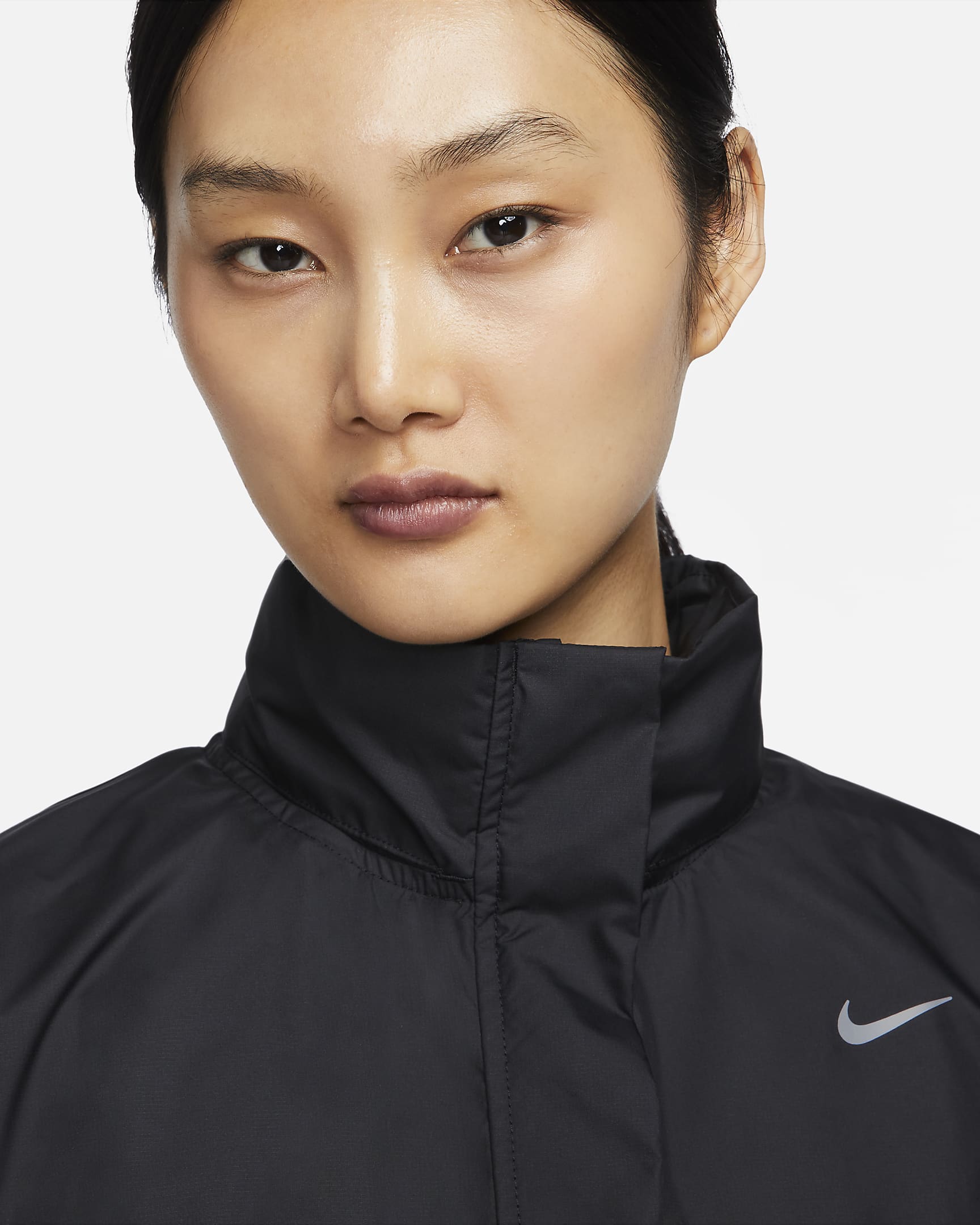 เสื้อแจ็คเก็ตวิ่งผู้หญิง Nike Fast Repel - ดำ/ดำ